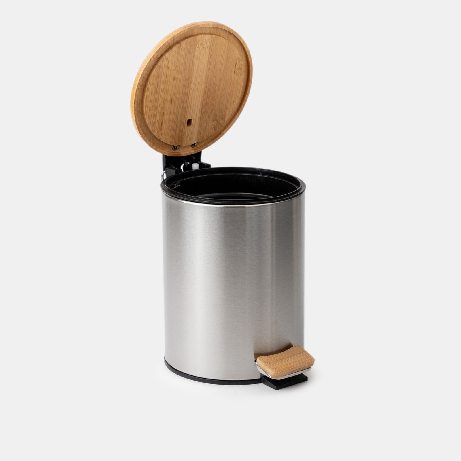 Cestino portarifiuti 3 litri in acciaio inox cromo con pedale e coperchio - Lovy