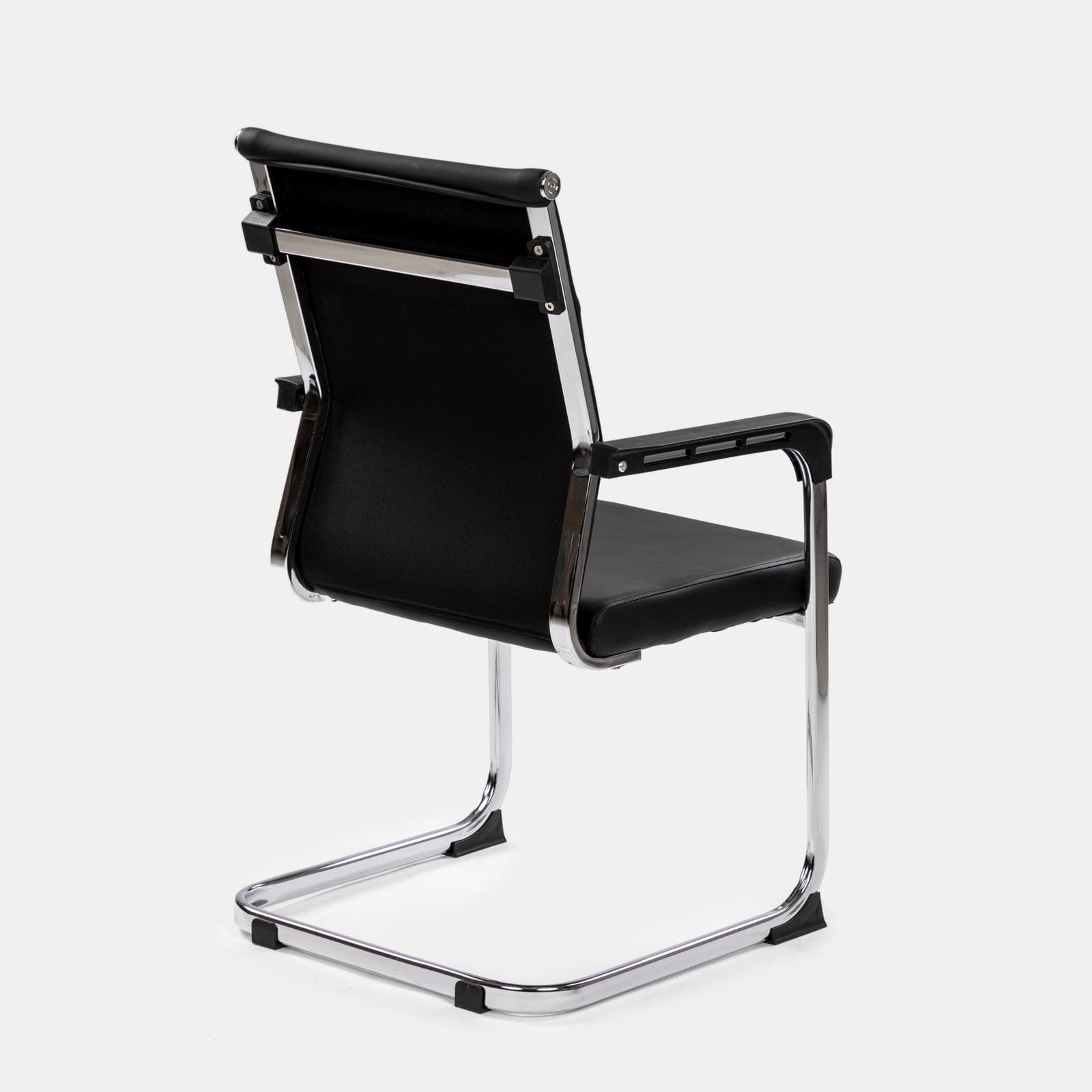 Set 2 poltrone da ufficio in similpelle nero con struttura a slitta cromo - Senior