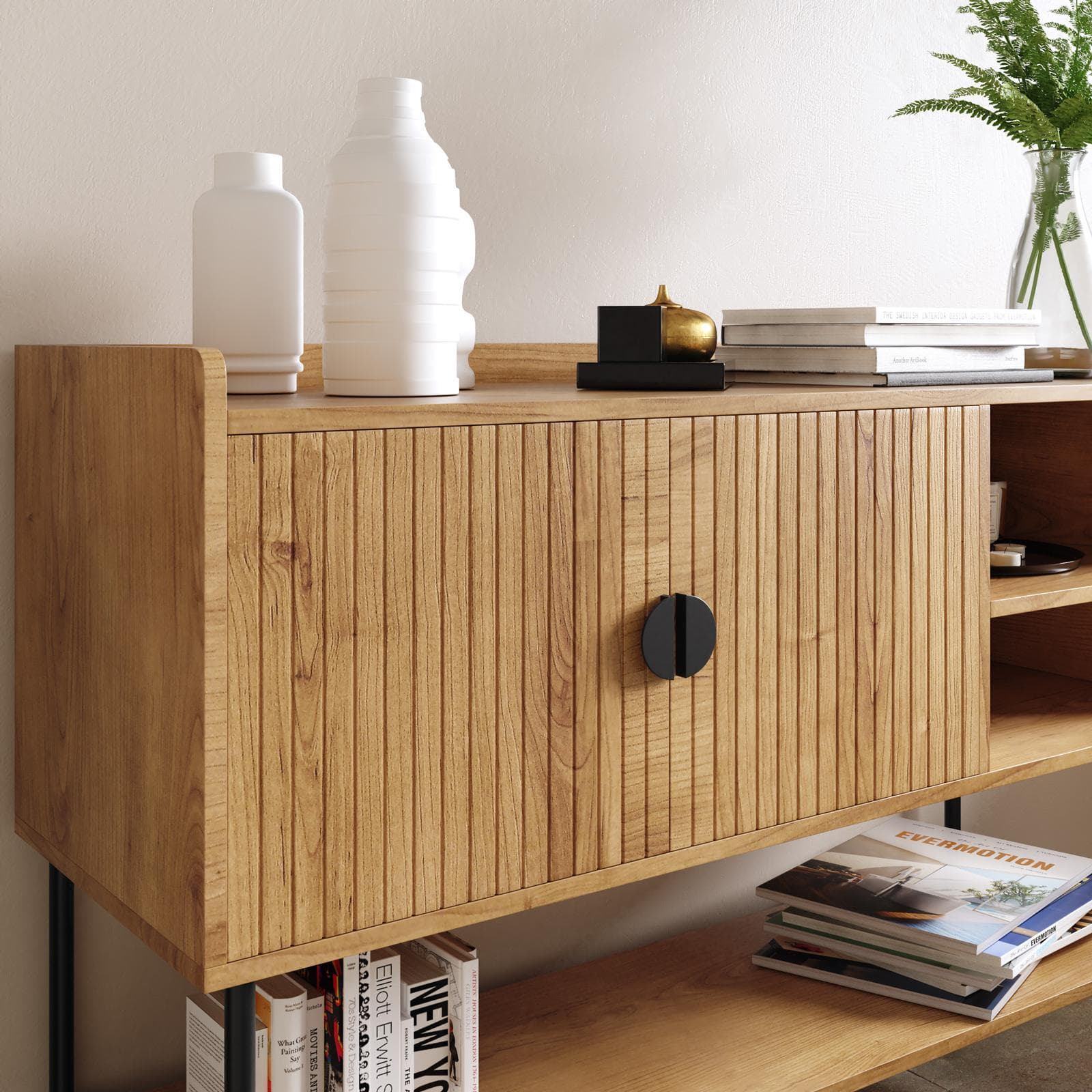 Credenza 120x87h cm con 2 ante soft close rovere chiaro e gambe in metallo nero - Ozma