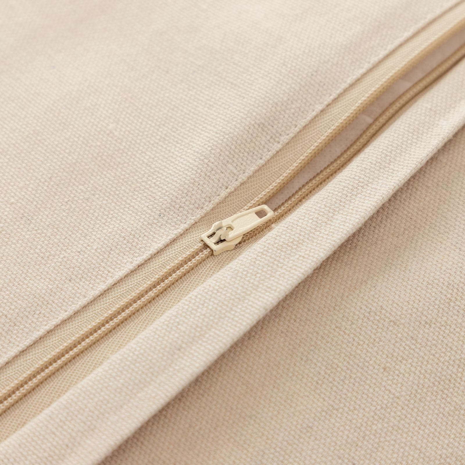 Cuscino sfoderabile 45x45 macramè beige