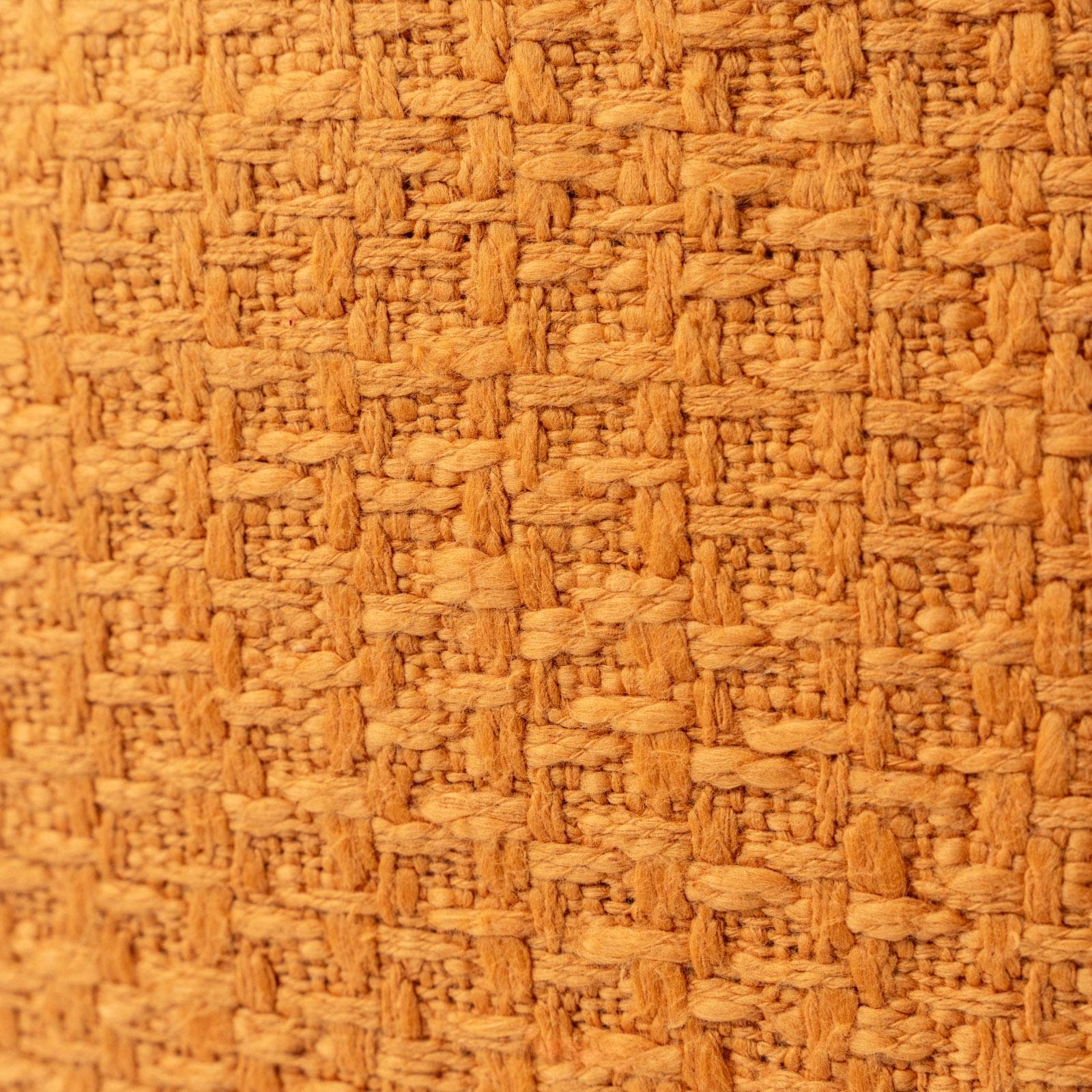 Cuscino sfoderabile 45x45 cm in cotone senape con frange
