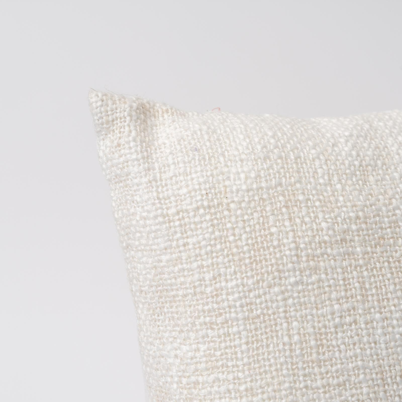 Cuscino sfoderabile 45x45 cm naturale in cotone con frange beige