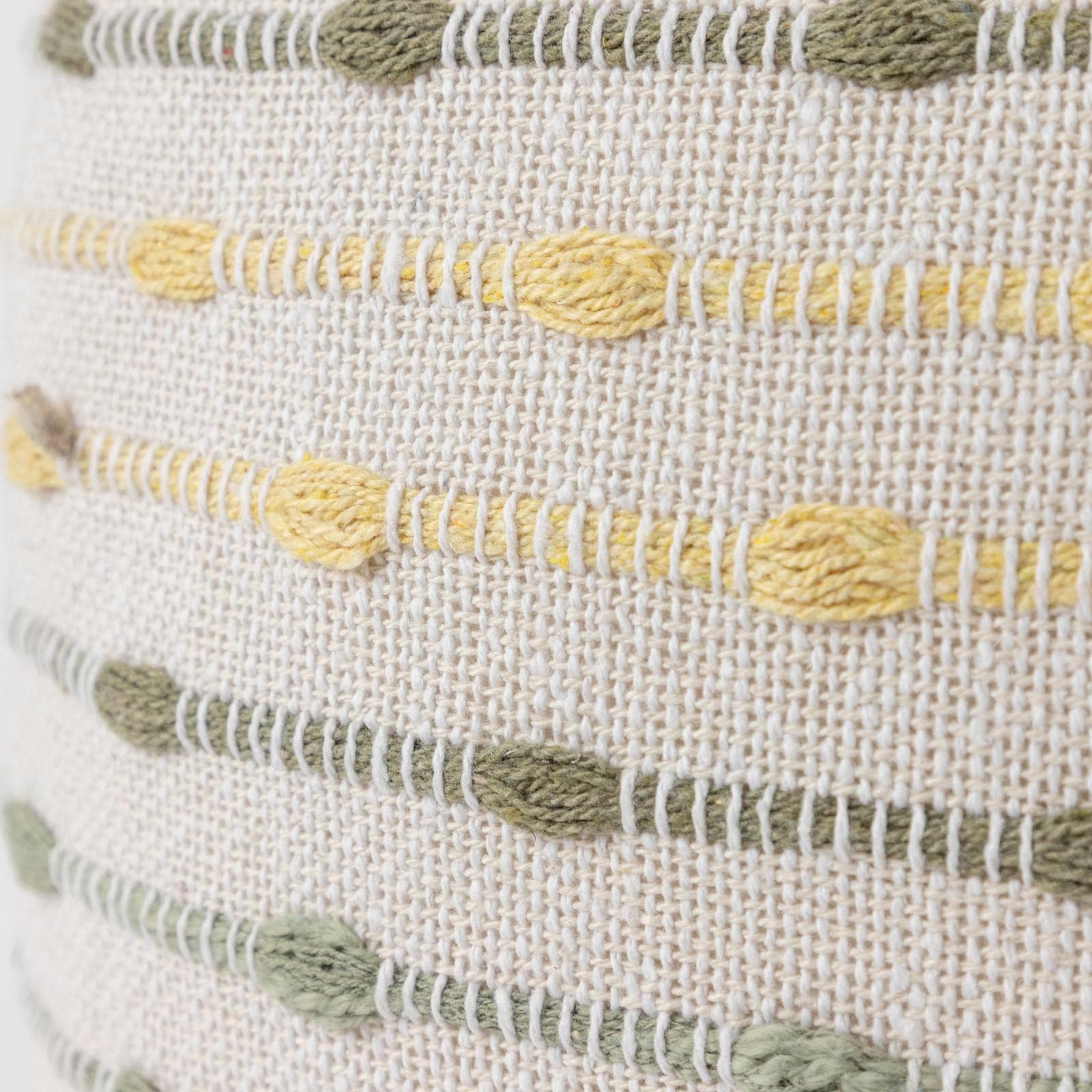 Cuscino sfoderabile 45x45 naturale in cotone con nappine verdi