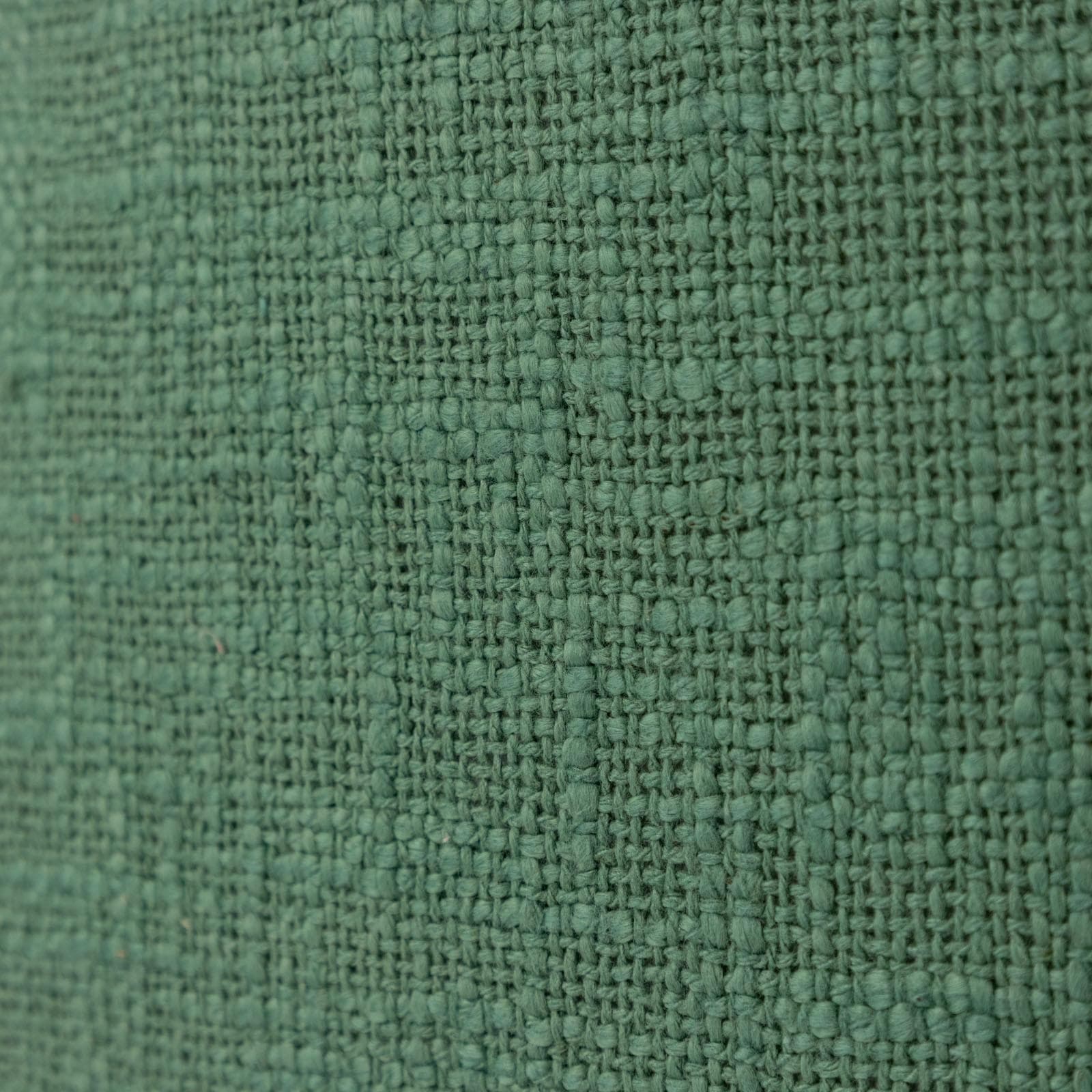 Cuscino sfoderabile 45x45 verde in bouclé con frange