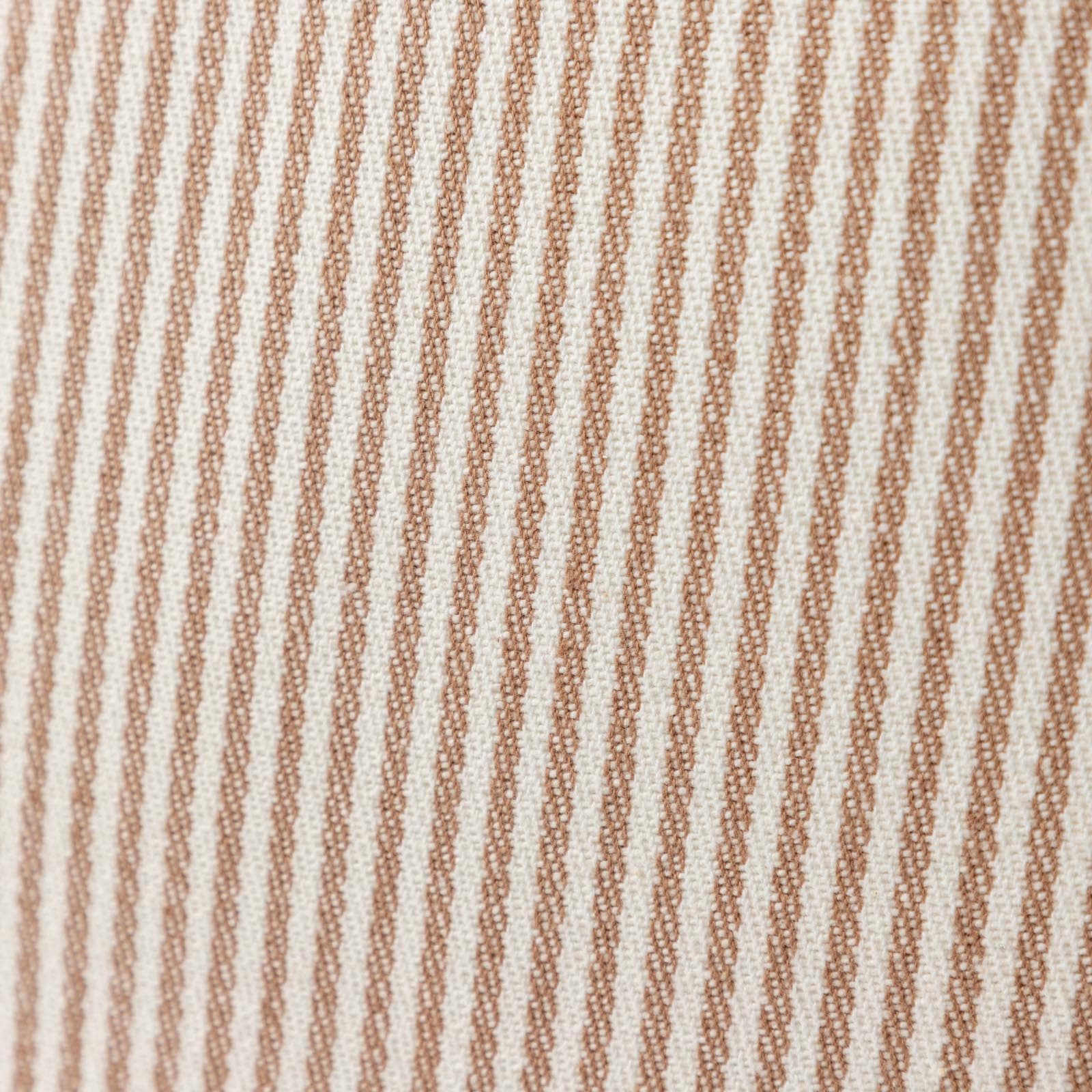 Cuscino sfoderabile 50x30 cm cappuccino in cotone a righe con volant