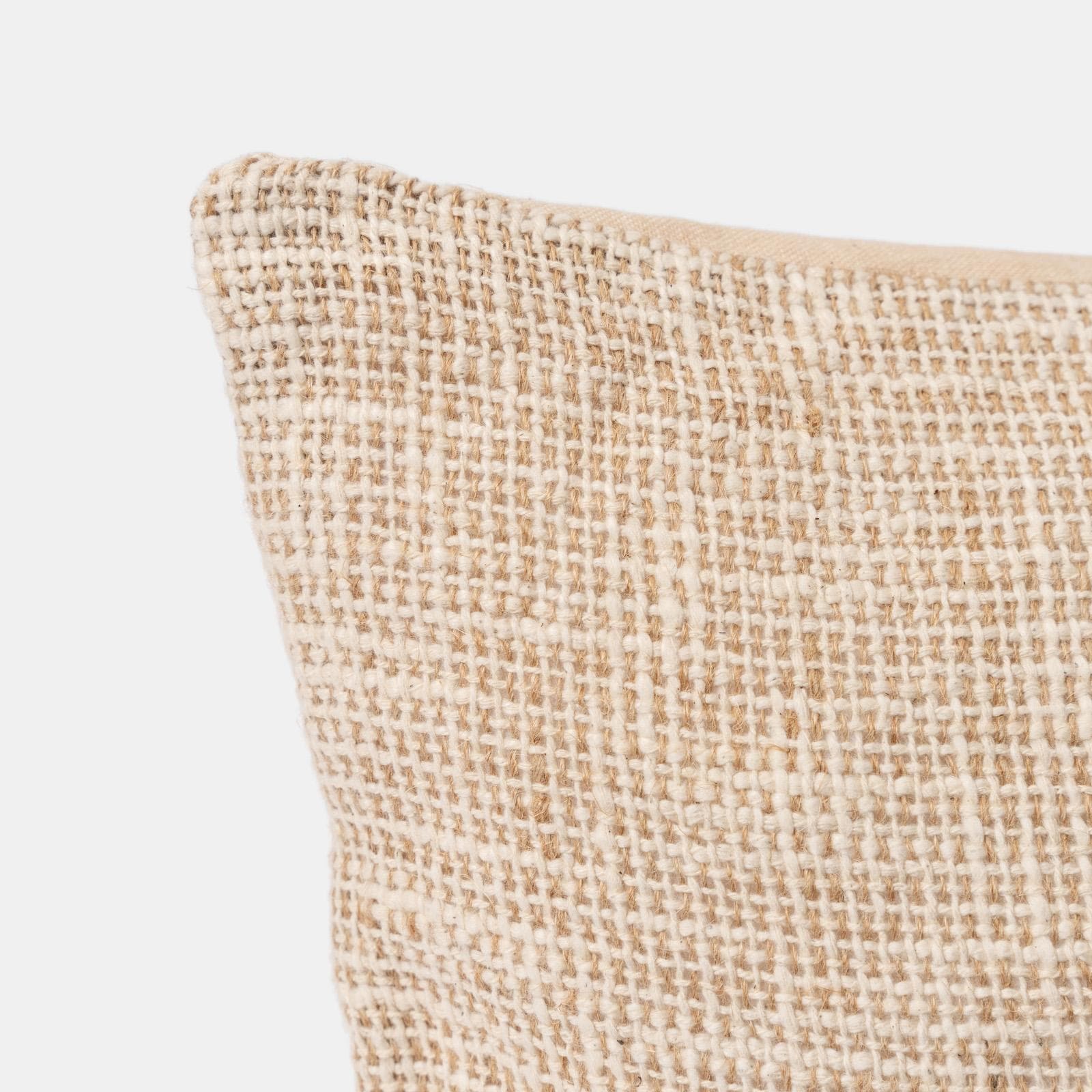 Cuscino sfoderabile 50x30 in tessuto juta con frange