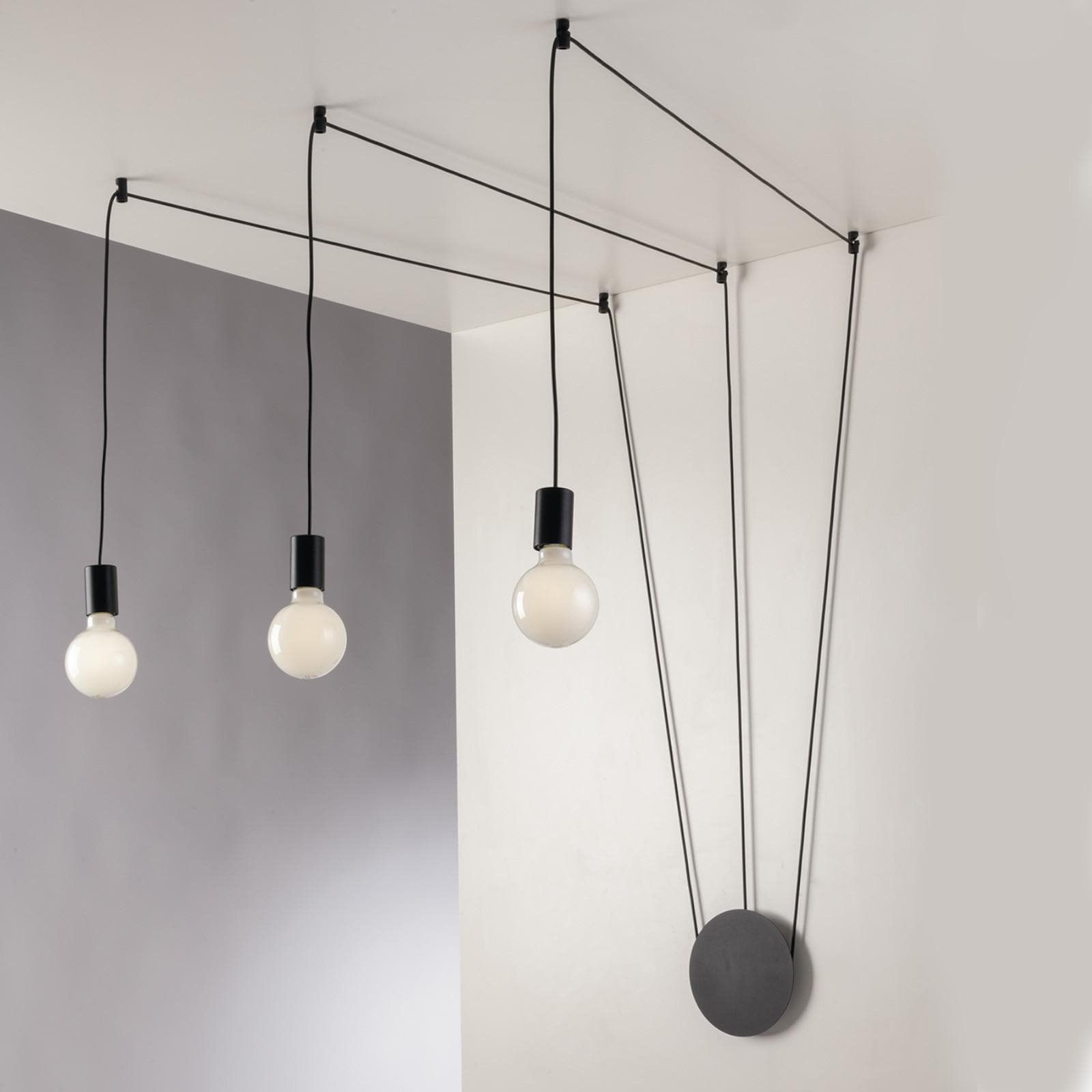 Lampada a sospensione a 3 luci con 12 deviatori inclusi in metallo nero