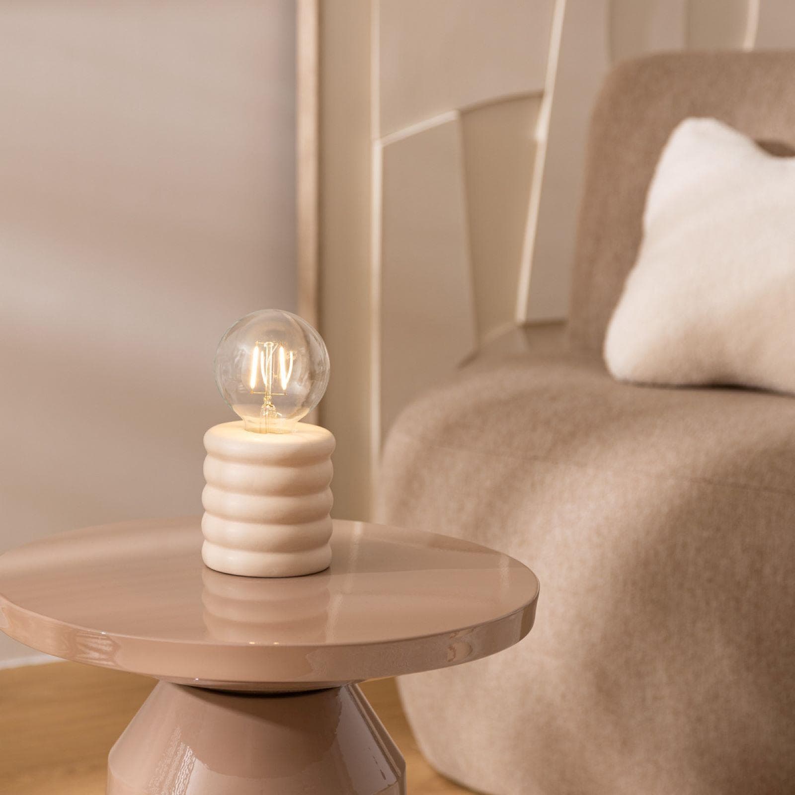 Lampada da tavolo 19h cm in ceramica beige