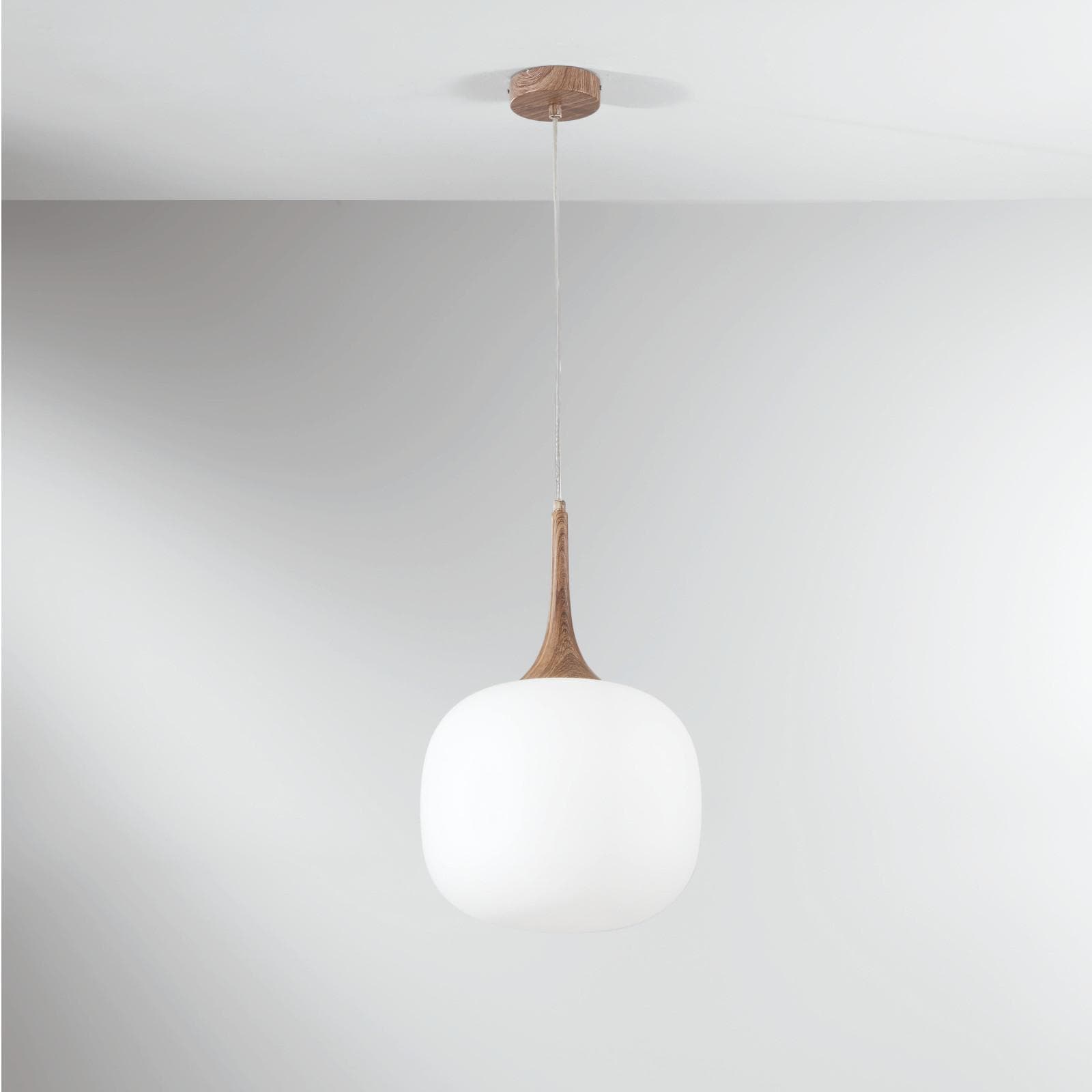Lampada sospesa 150x30 cm in metallo con diffusore in vetro opale bianco