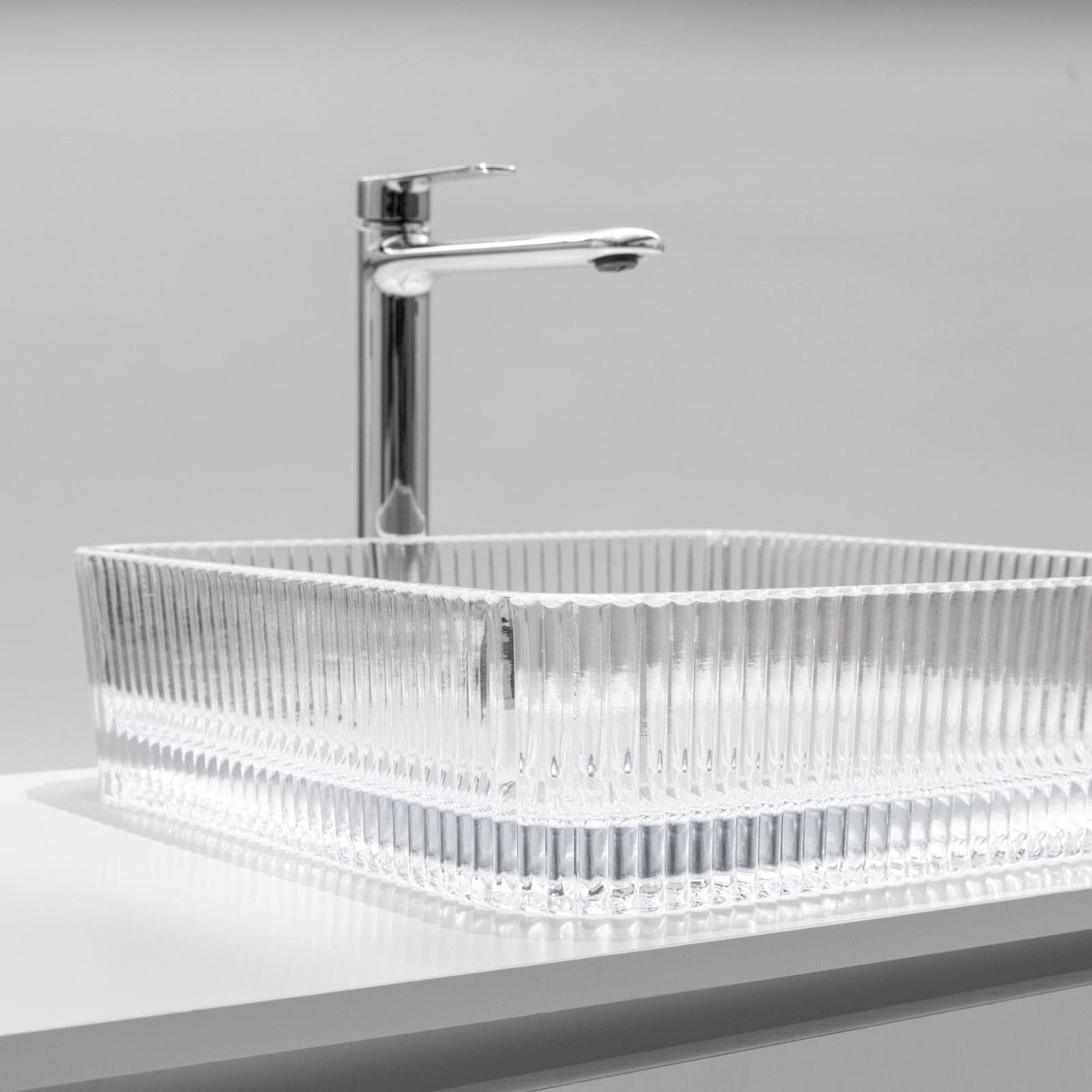 Lavabo d'appoggio in vetro 39x10,5h cm trasparente - Jeda