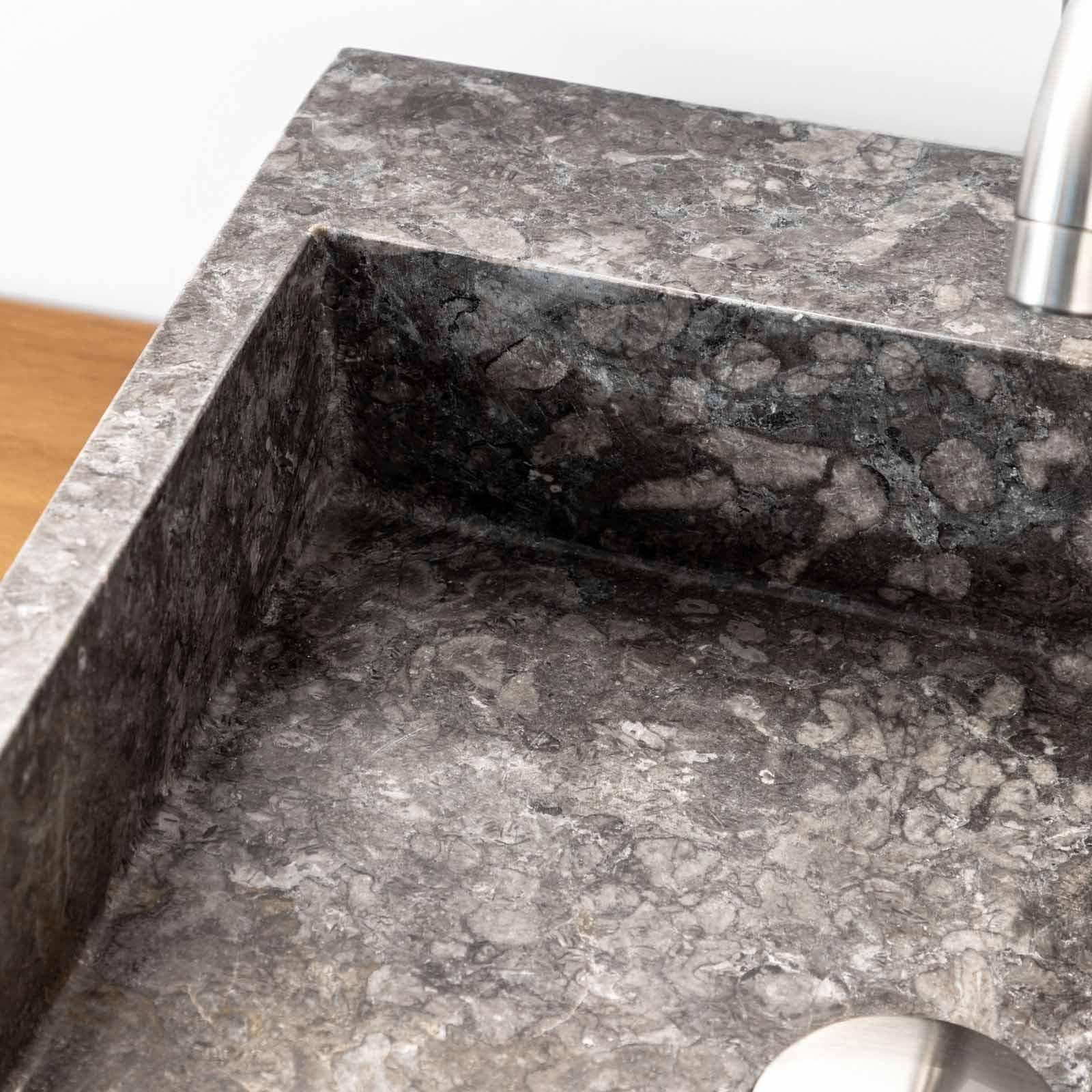 Lavabo da appoggio monoforo 40x40 cm in marmo grigio lucido - Artizan