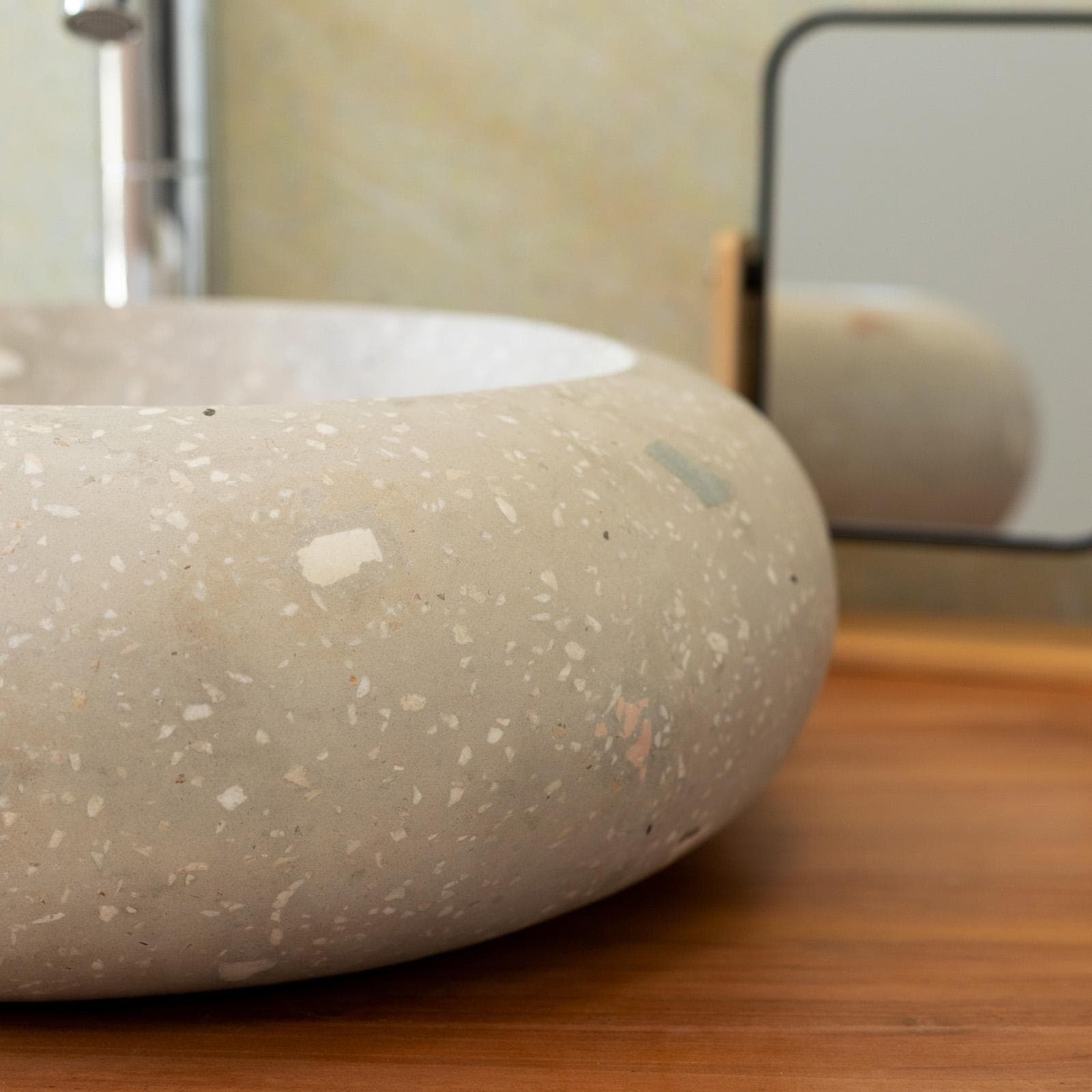 Lavabo d'appoggio 39 x 13h cm bianco in battuto di terrazzo veneziano - Marks