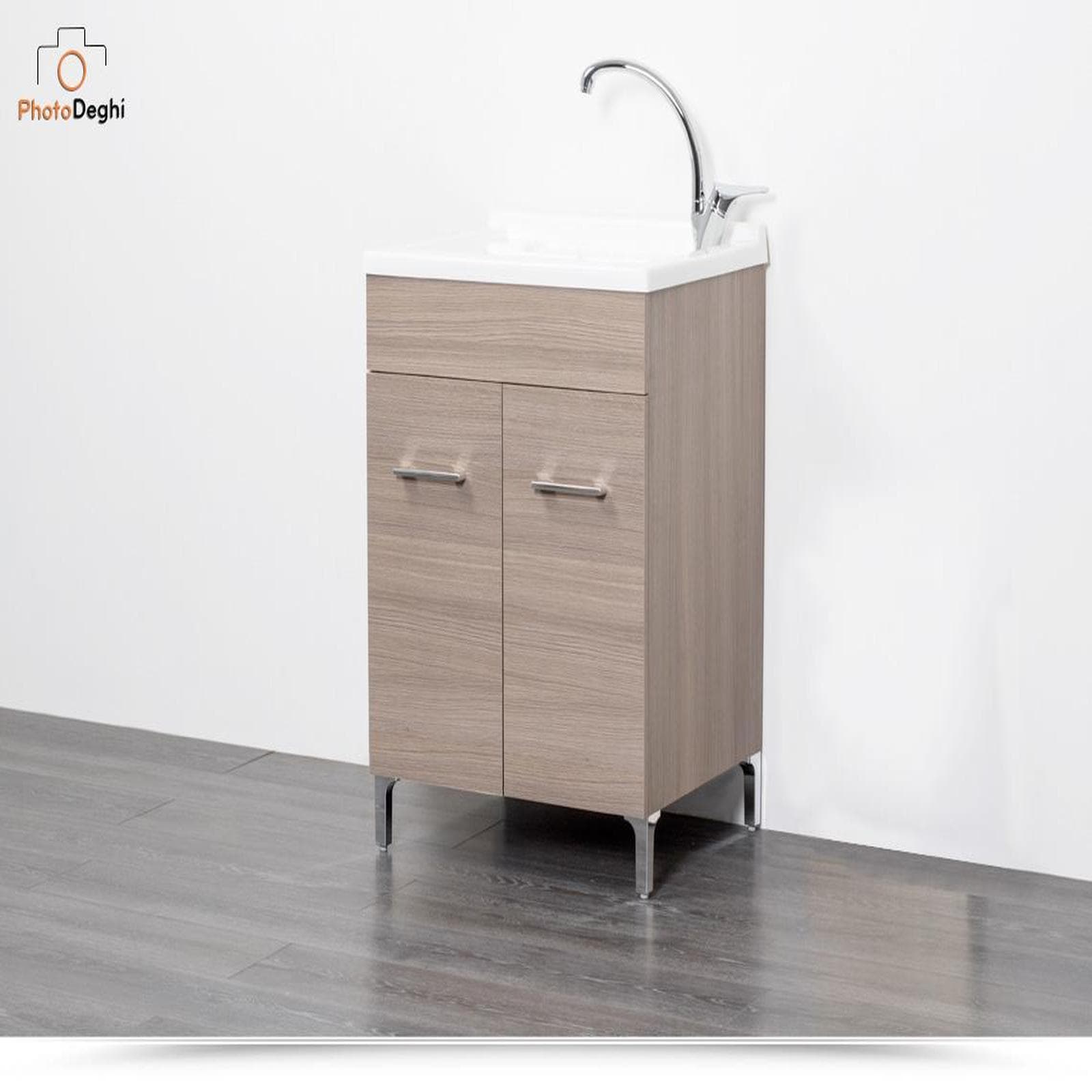 Lavatoio resina 2 ante 50x50cm in legno finitura rovere tabacco e asse lavapanni