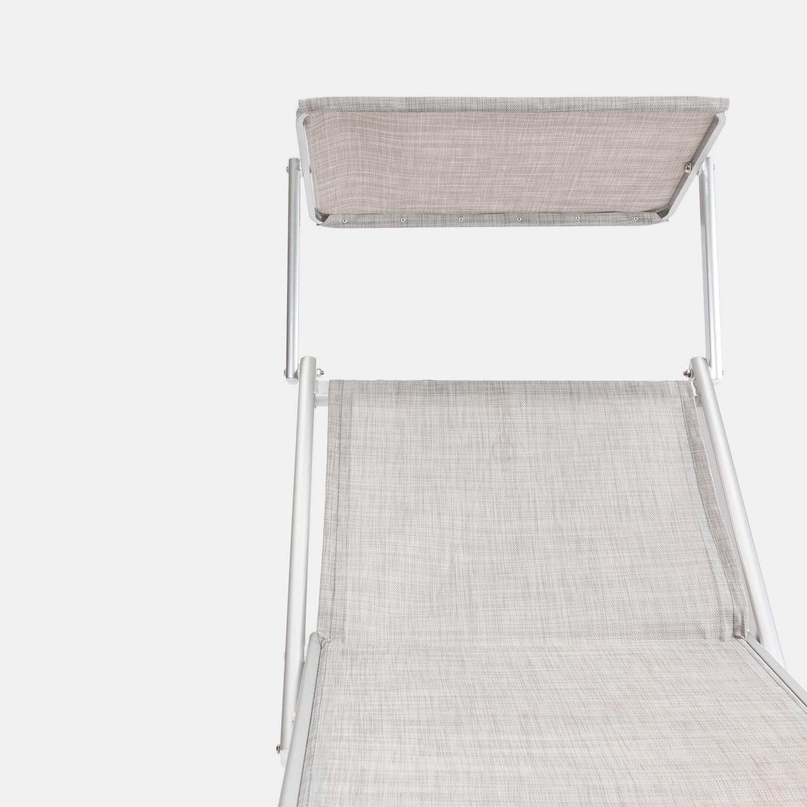 Lettino prendisole reclinabile in alluminio grigio chiaro con tettuccio - Aloha