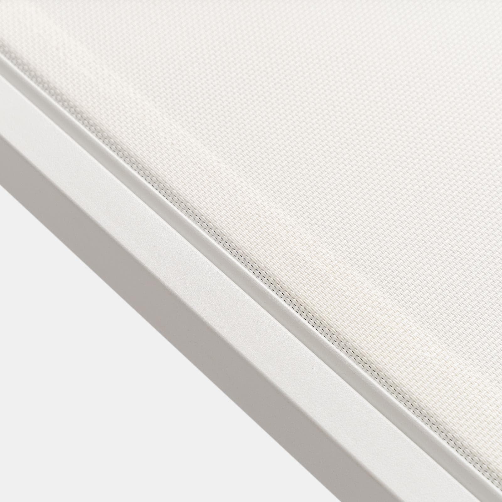 Lettino prendisole reclinabile in acciaio e textilene off white - Jelani