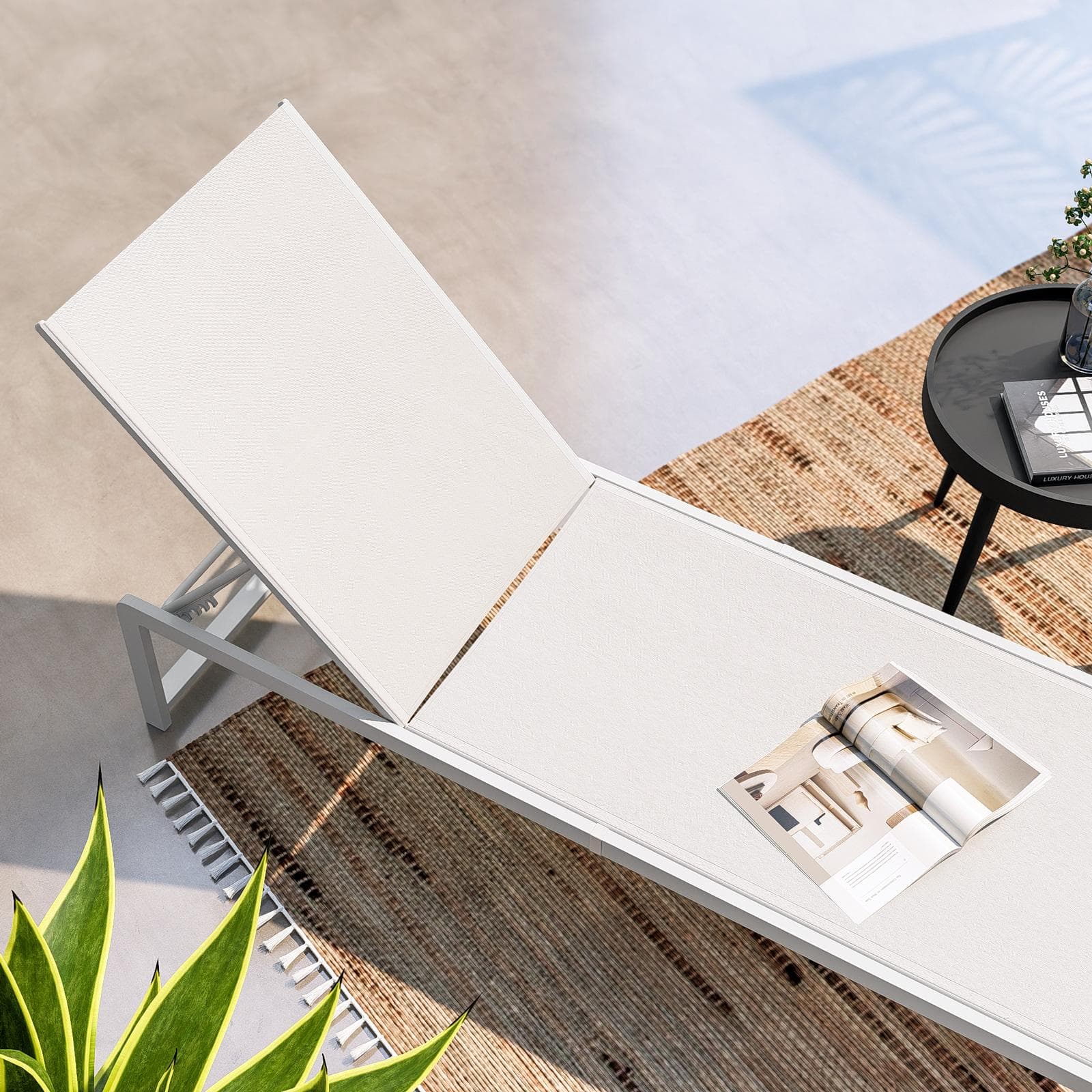 Lettino prendisole reclinabile in acciaio e textilene off white - Jelani