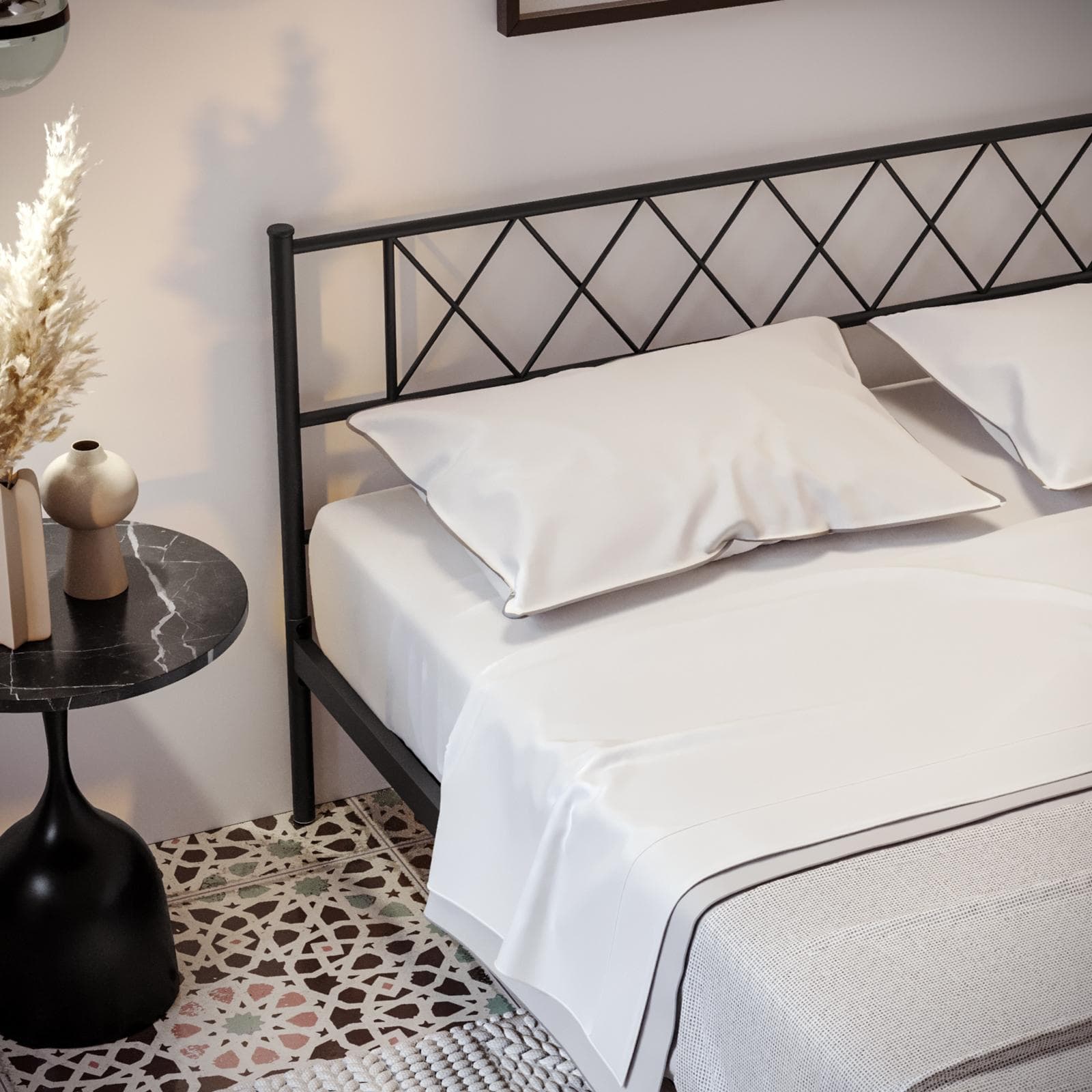 Letto matrimoniale 160x200 cm in metallo nero opaco - Aveiro
