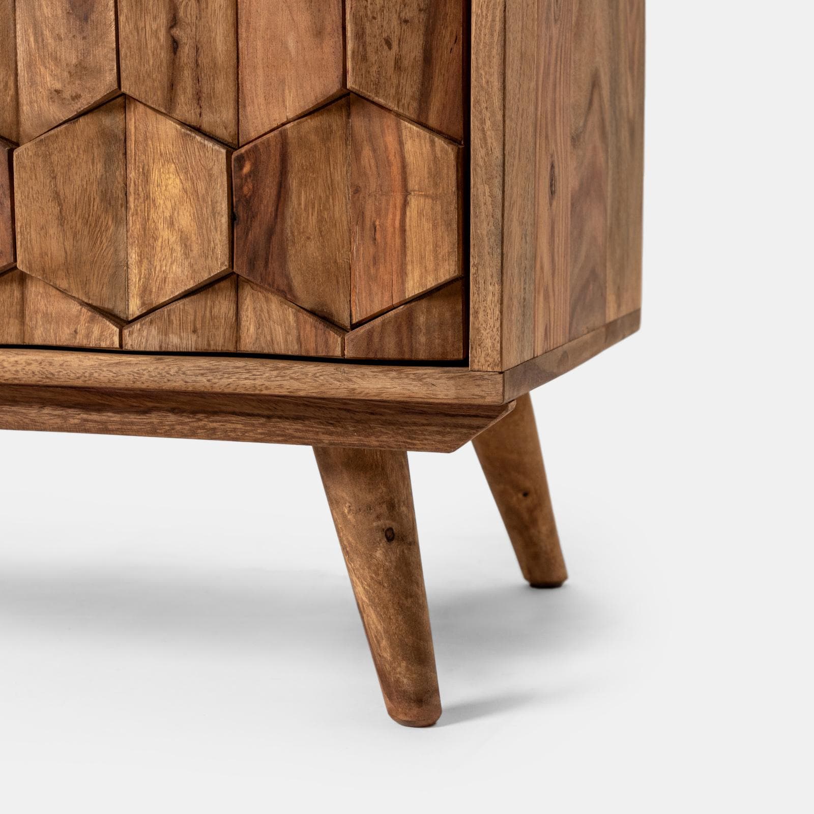 Madia 143x107h in legno con 3 ante e 3 cassetti - Freia Sheesham