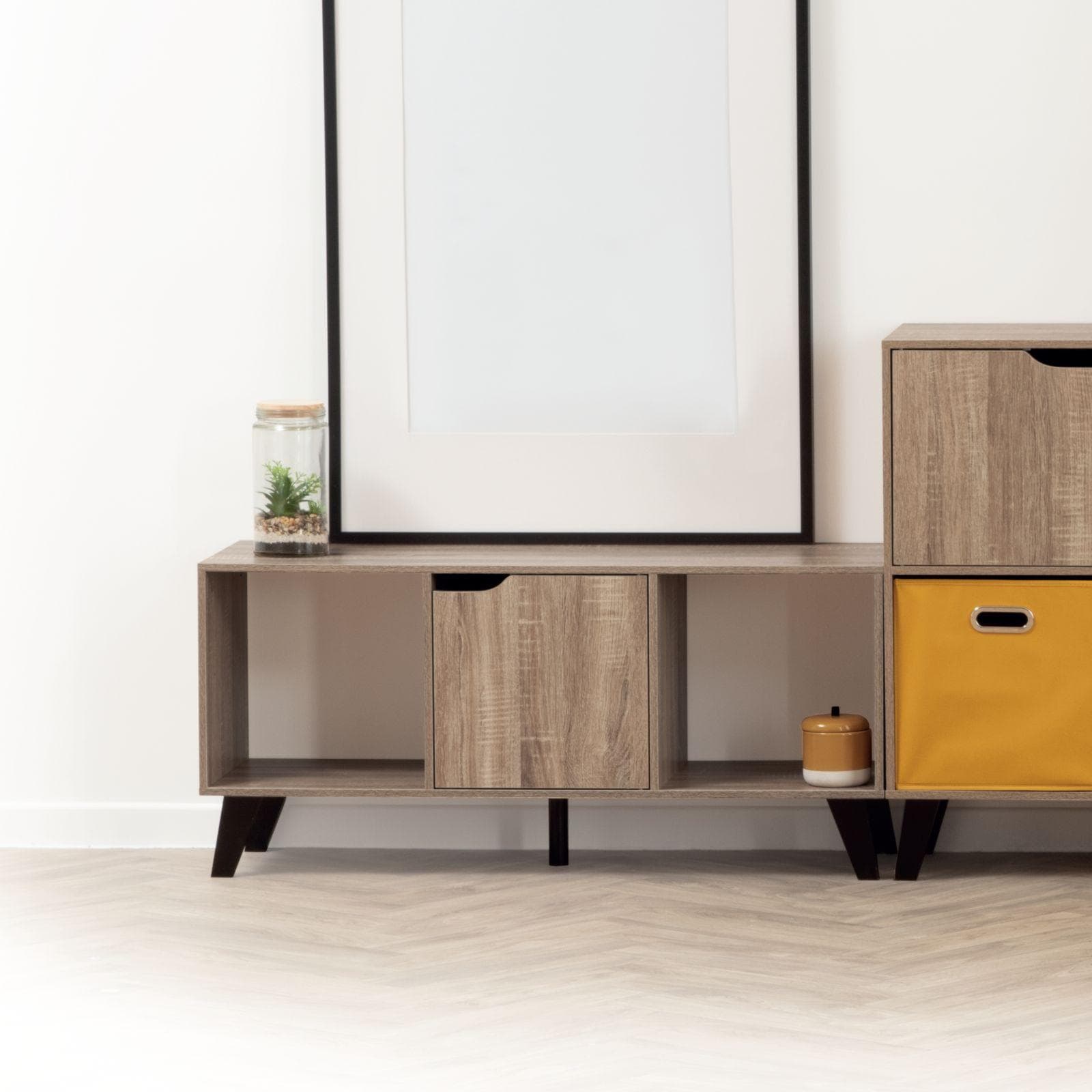 Mobile porta tv 101x47h cm in legno effetto rovere naturale con 1 anta e gambe nero - Bouderie