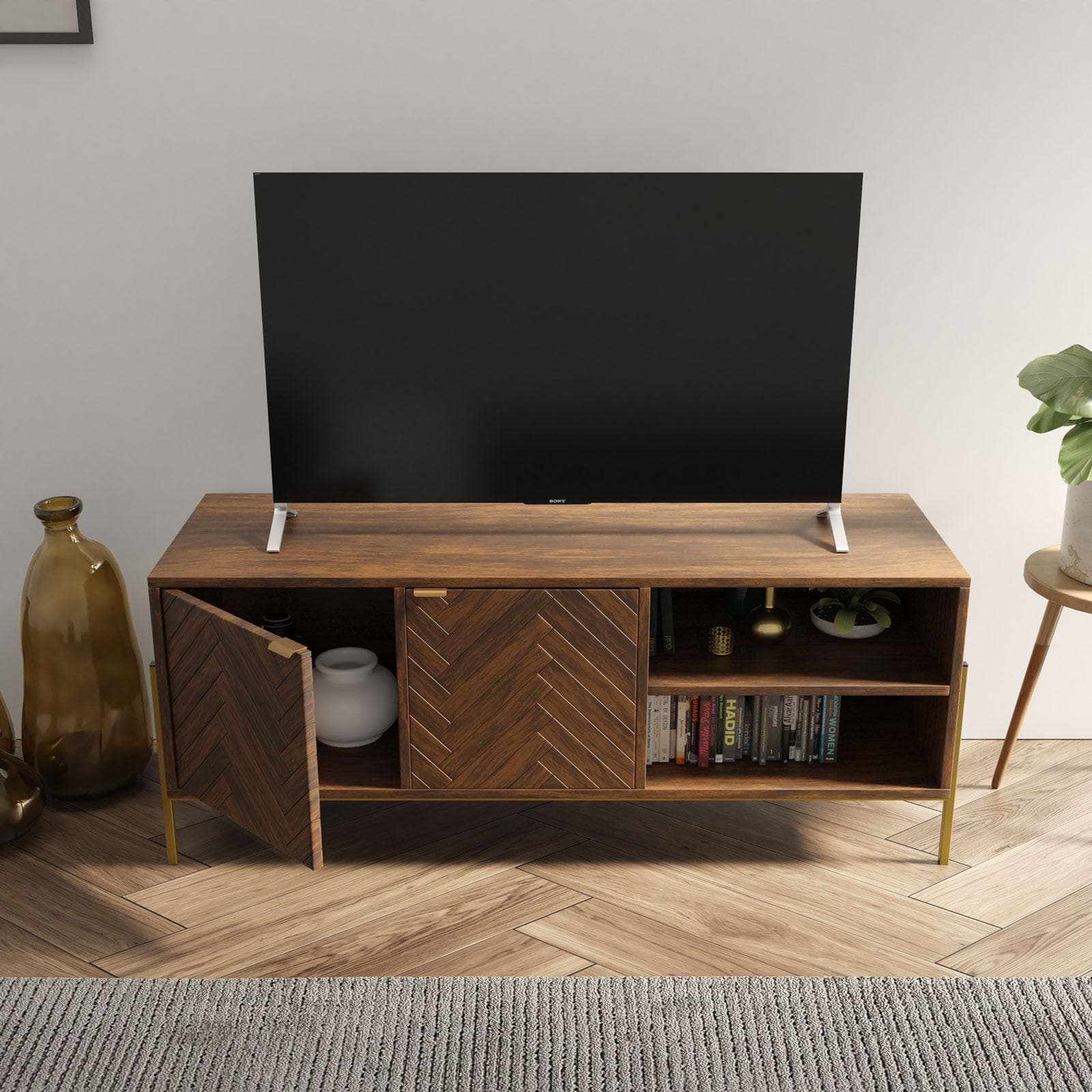 Mobile porta tv 120x48h cm in legno noce effetto parquet con 2 ante e struttura in metallo oro bronzato - Mufasa