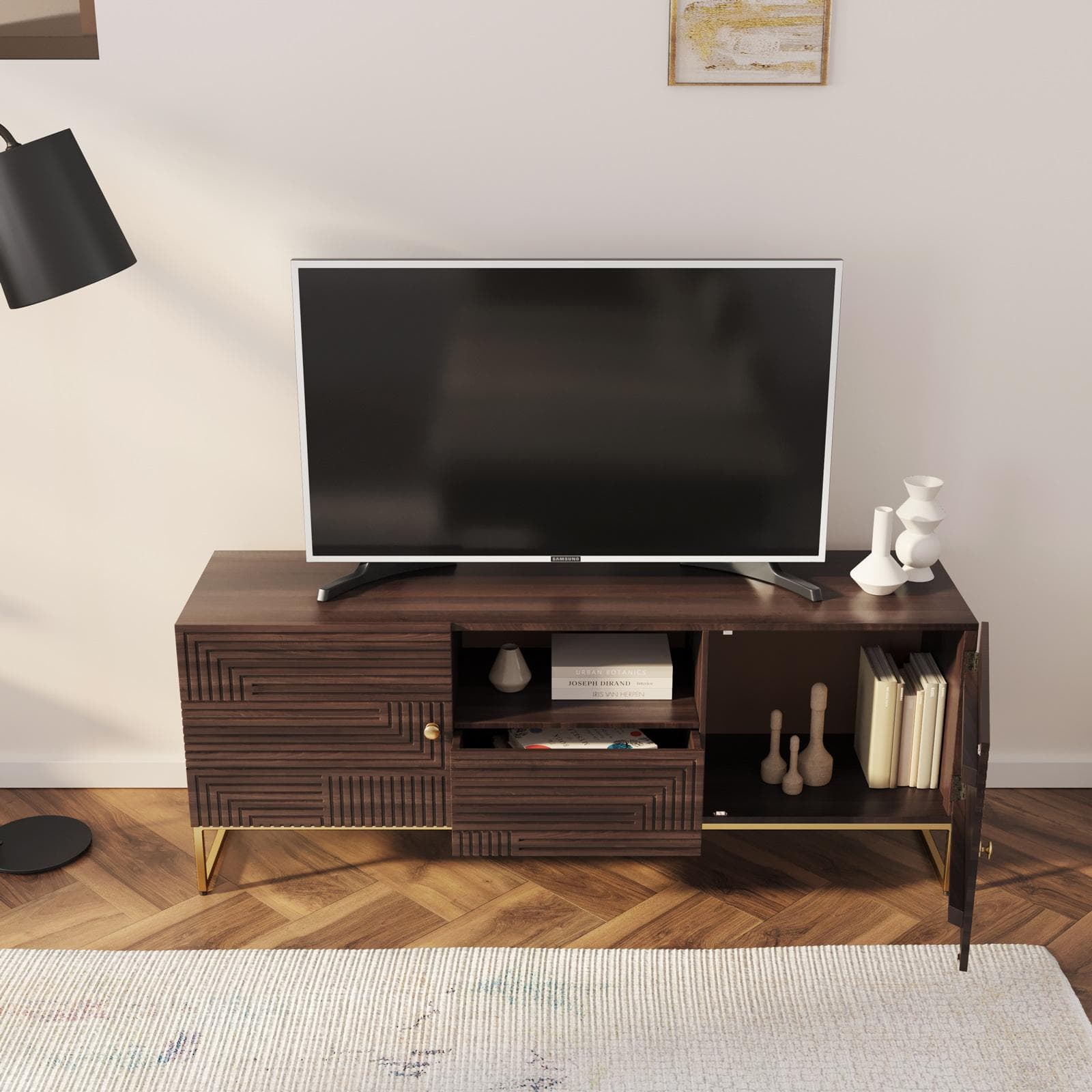 Mobile porta tv 130x55h cm in legno di mango cannettato e metallo con 2 ante e 1 cassetto - Lysandra