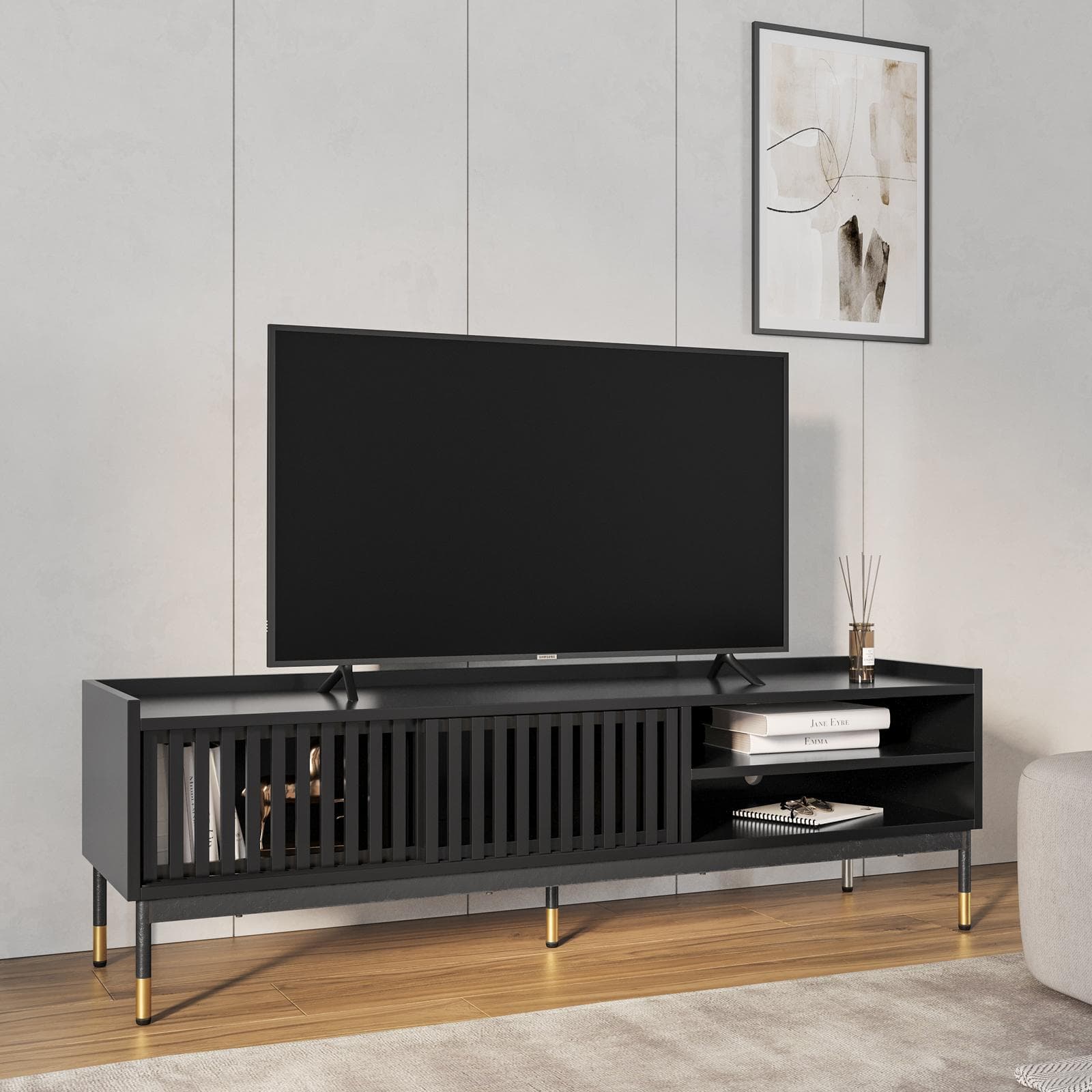 Mobile porta tv 150x47h cm con 2 ante nero opaco cannettato e gambe in acciaio con dettagli oro - Mirabel