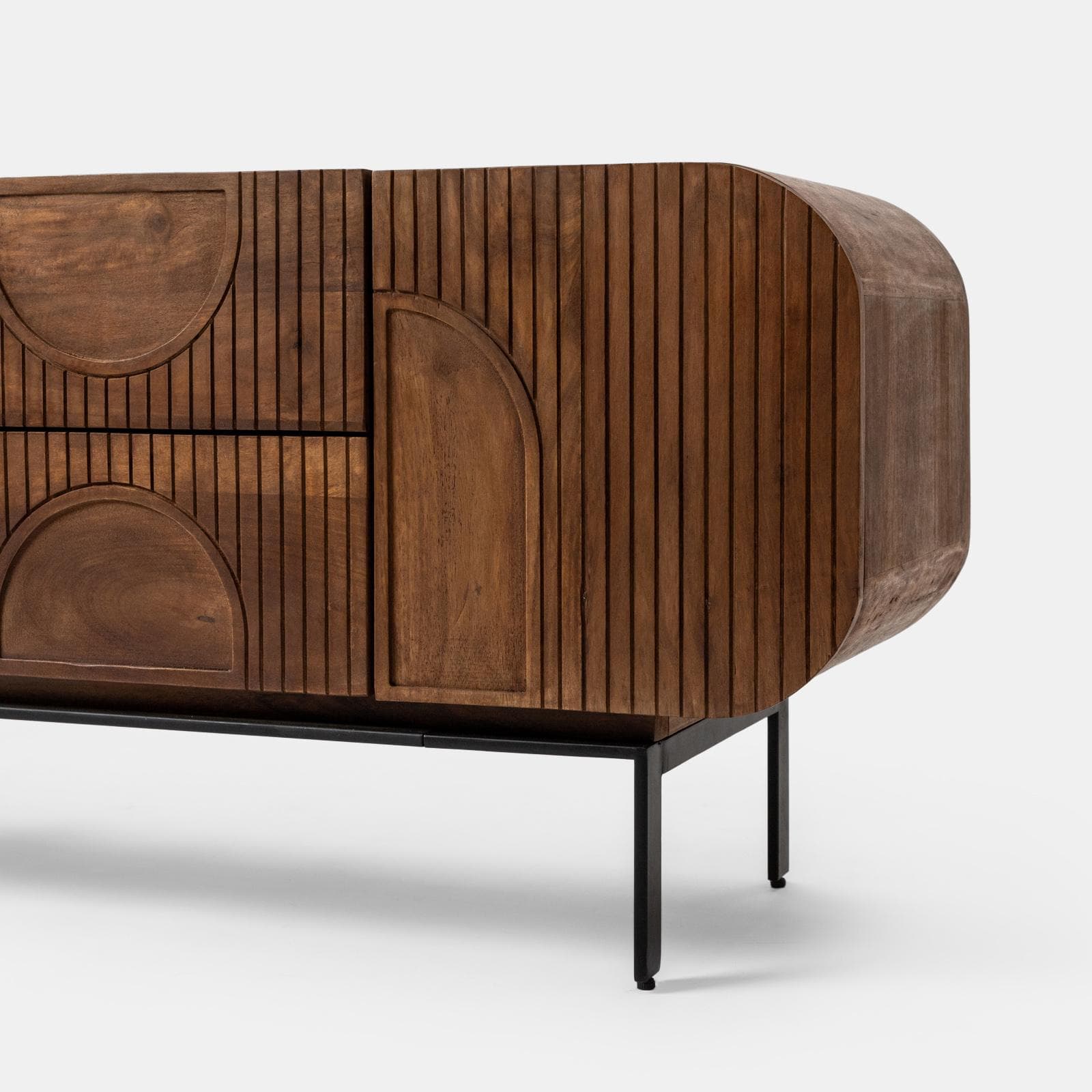Mobile porta tv 160x55h cm in legno di mango cannettato miele con 3 ante e 2 cassetti - Mahika Round