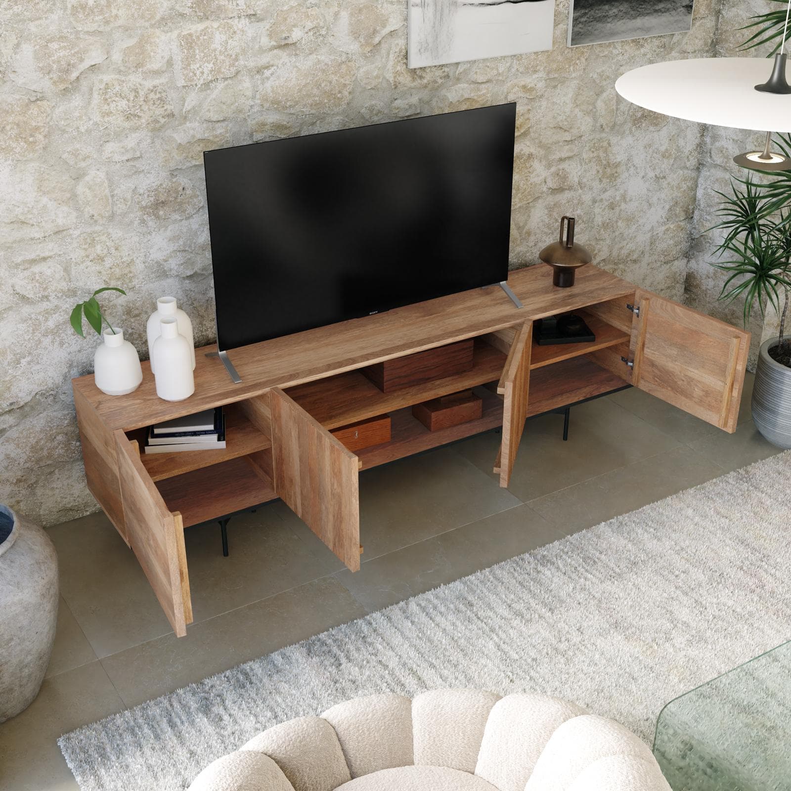 Mobile porta tv 200x55h cm in legno di acacia cannettato con 4 ante e piedi neri - Yuni