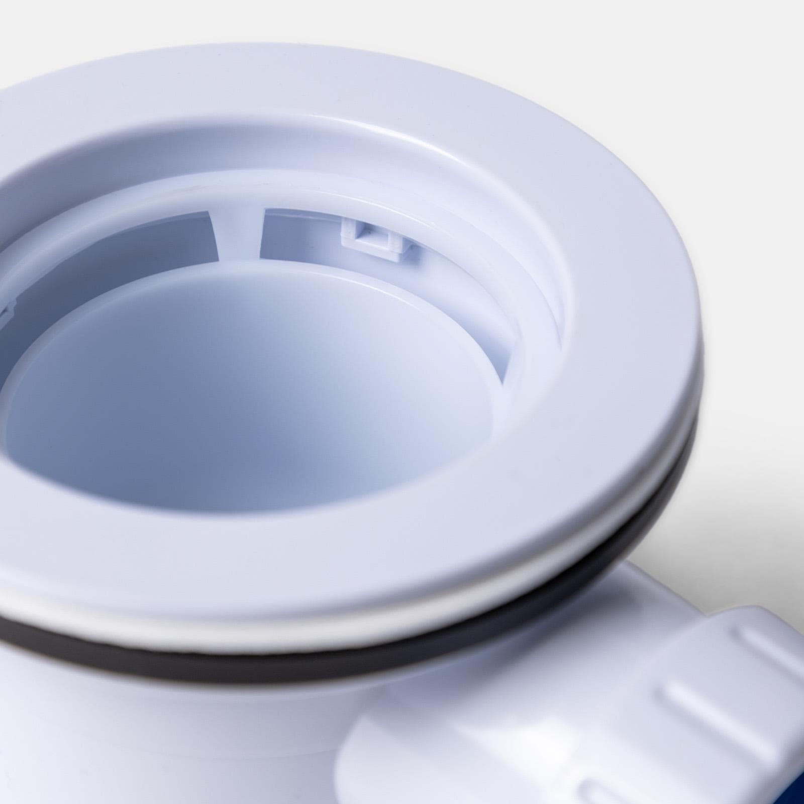 Piletta per piatto doccia con coperchio cromato ispezionabile filettato