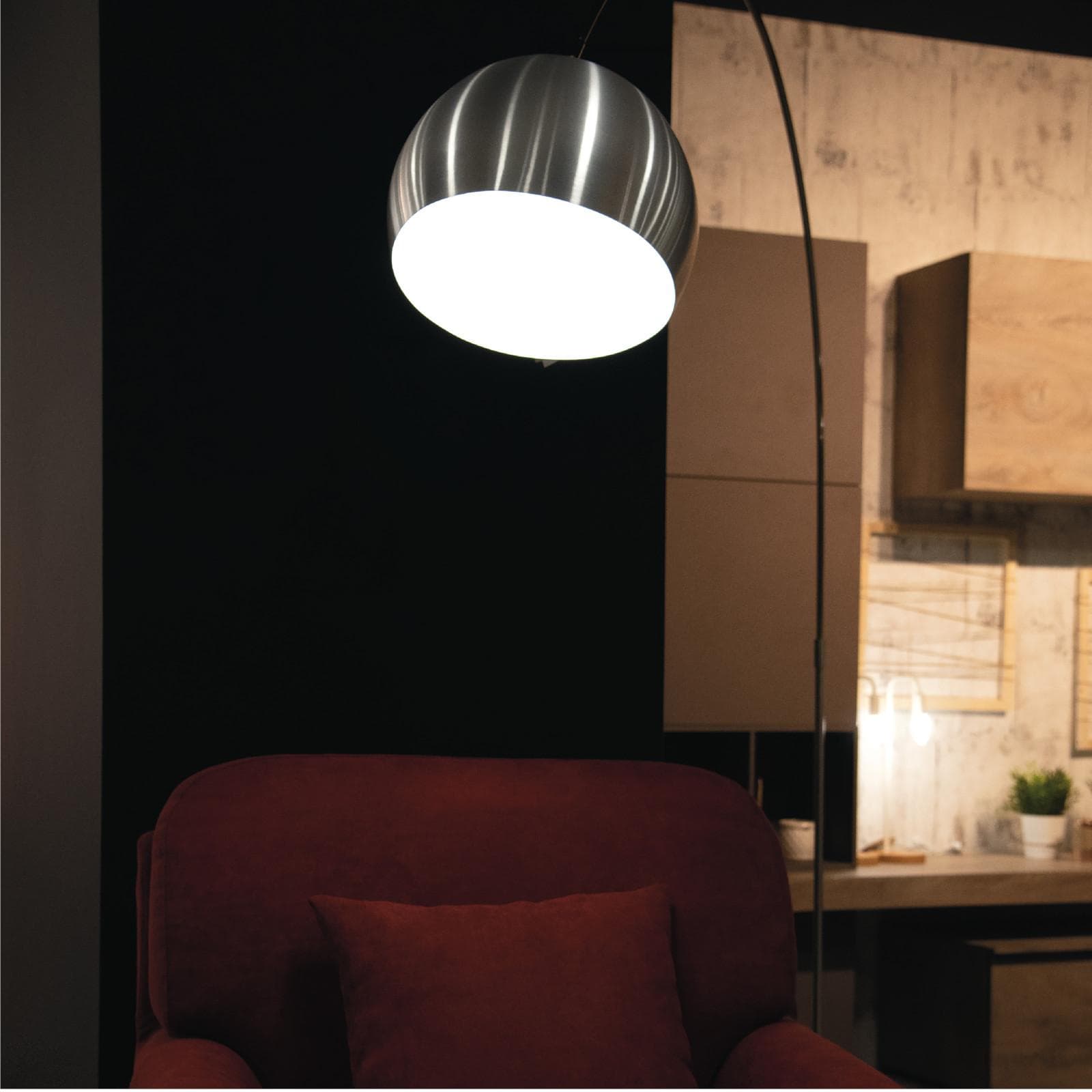 Piantana 200h cm in acciaio nickel e base in marmo