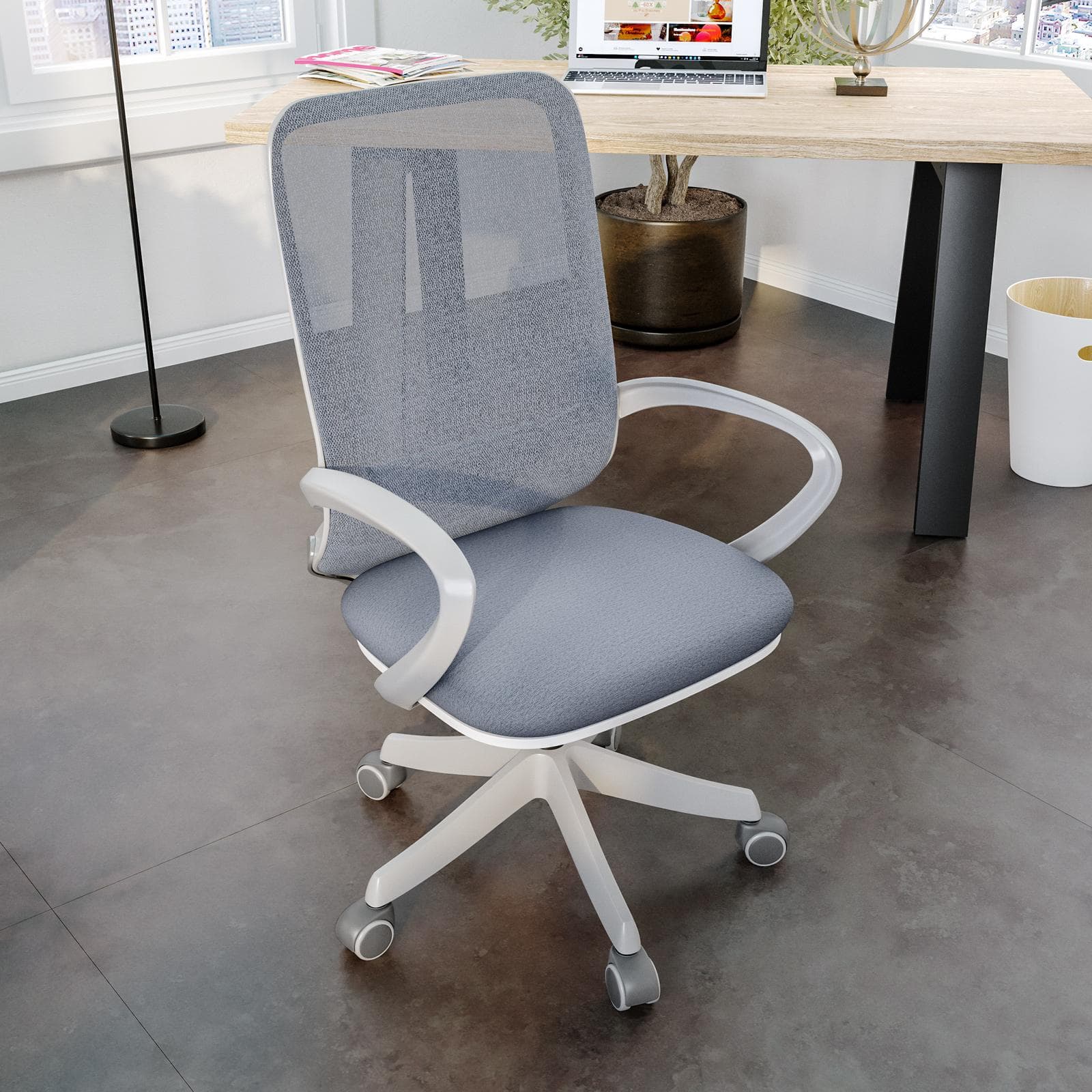 Poltrona da ufficio in tessuto mesh grigio con braccioli - Orbitale