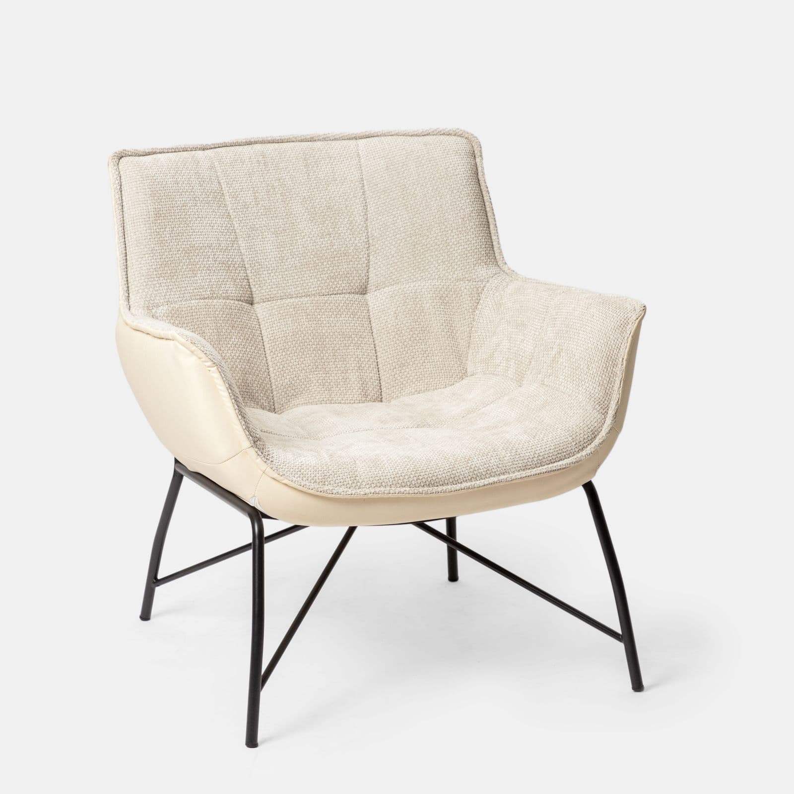 Poltrona in similpelle e tessuto ciniglia trapuntato beige con gambe in metallo nero - Candace