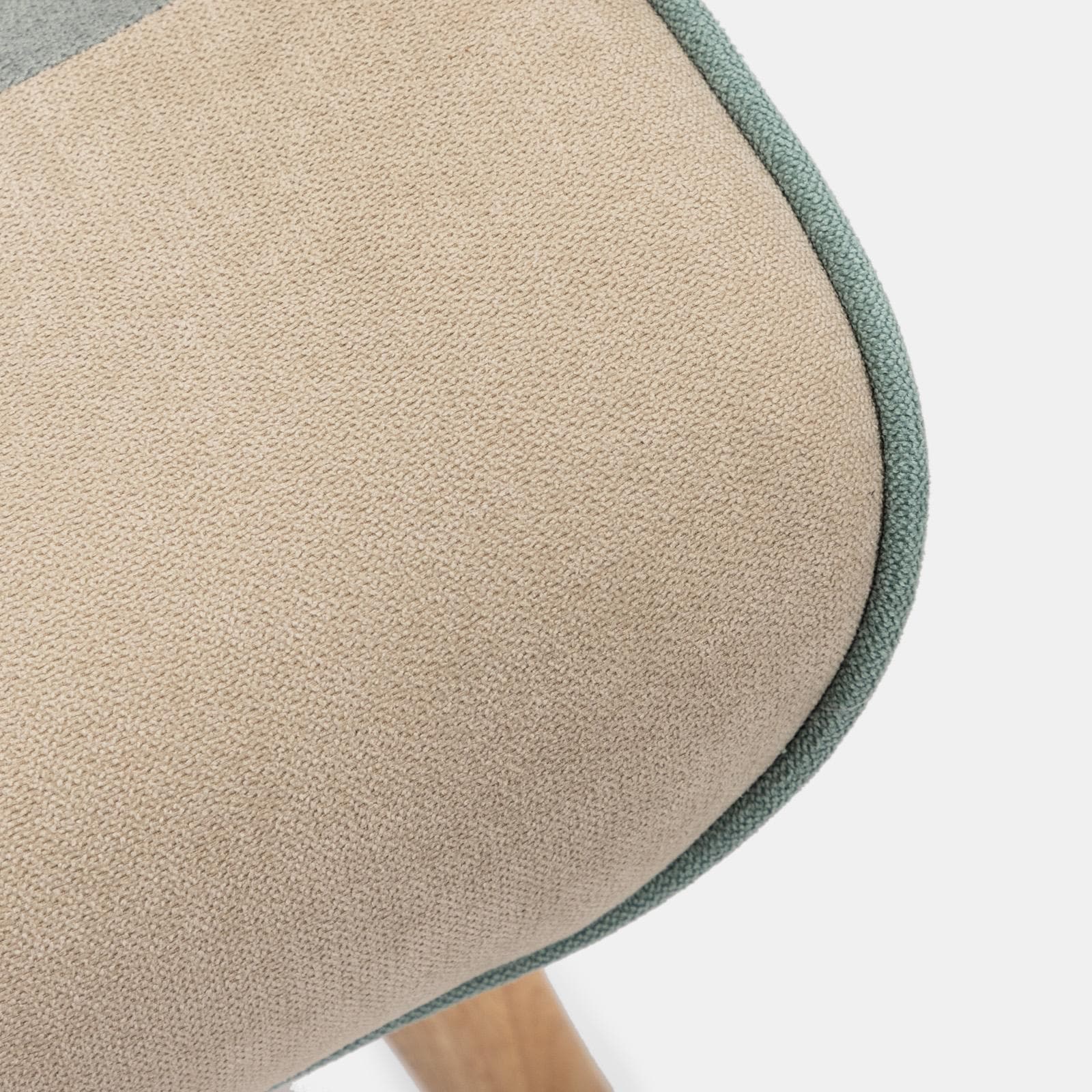 Poltrona scandinava in tessuto patchwork multicolor celeste con poggiapiedi - Copenaghen