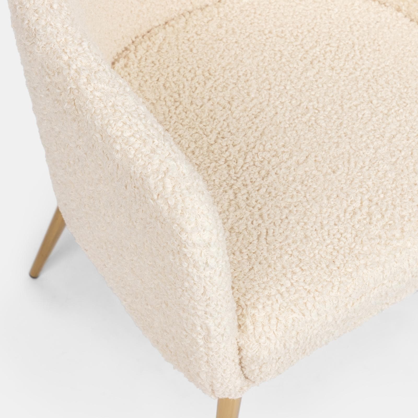Poltrona in tessuto teddy con gambe finitura oro - Elody
