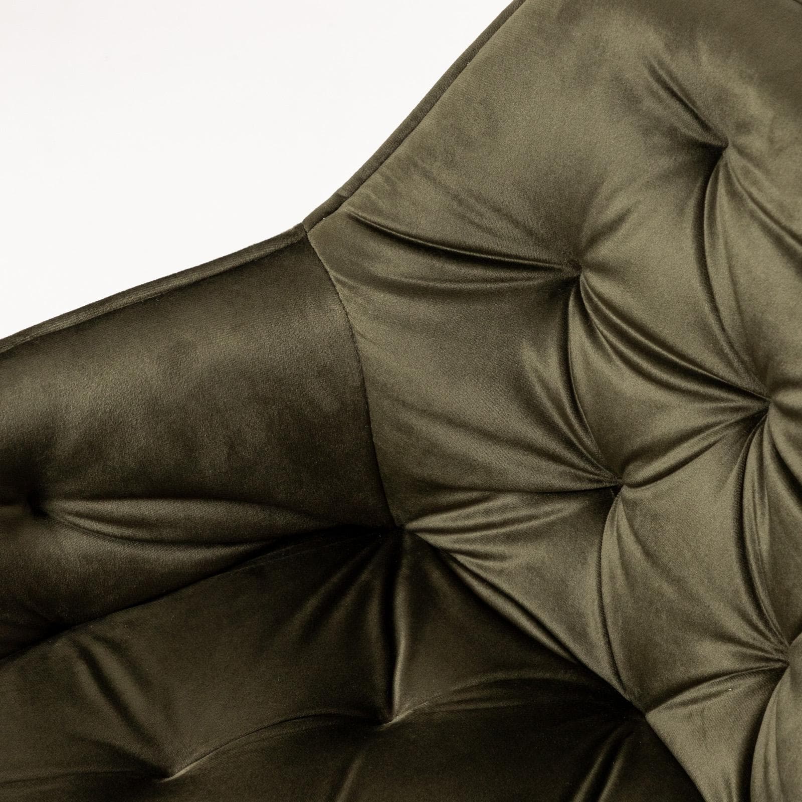 Poltrona in velluto trapuntato verde scuro con gambe in metallo nero - Sulis