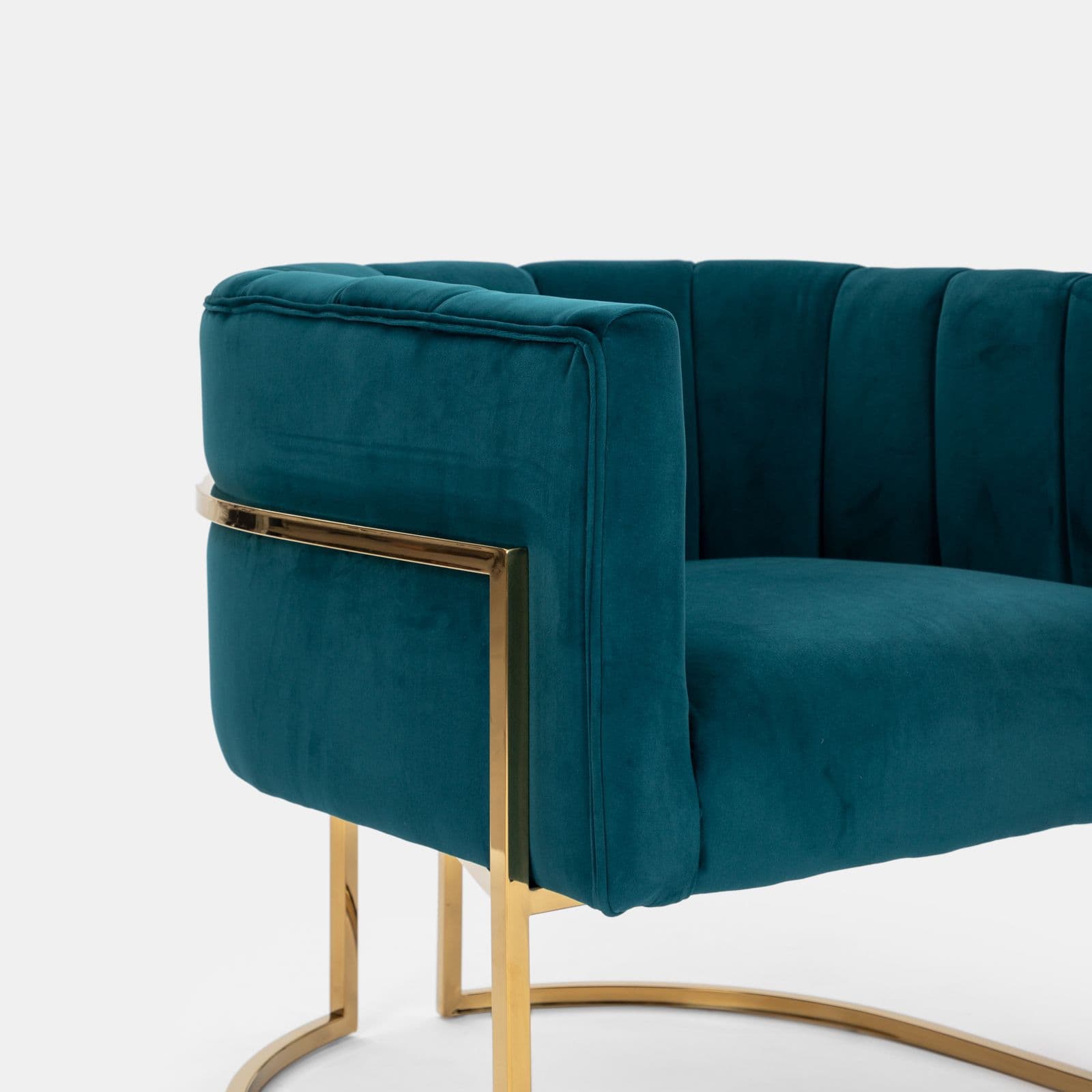 Poltrona in velluto verde felce con gambe oro - Declan