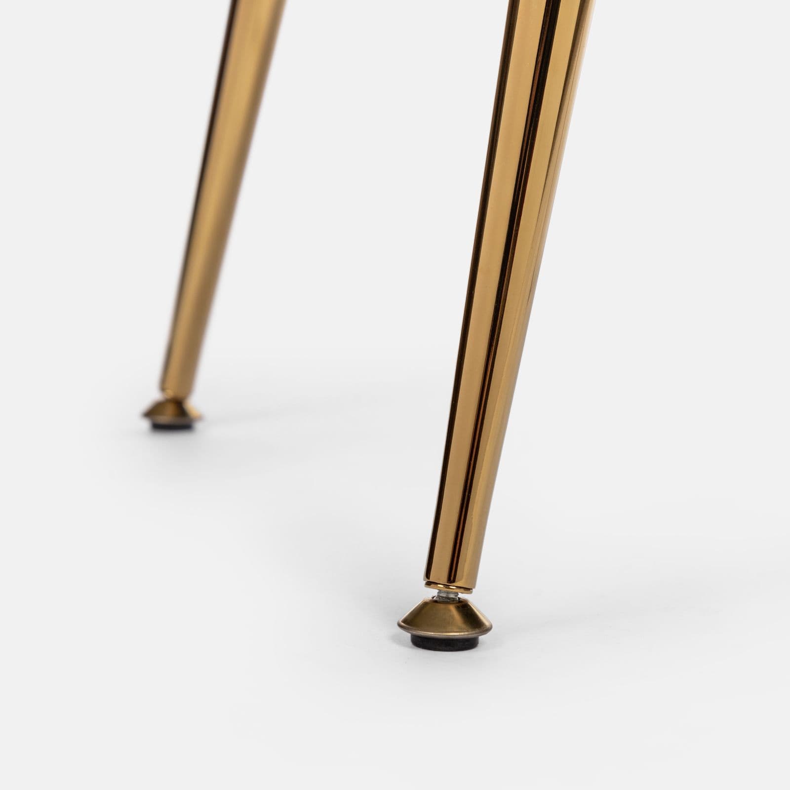 Poltrona in velluto giallo ocra con gambe oro - Oden