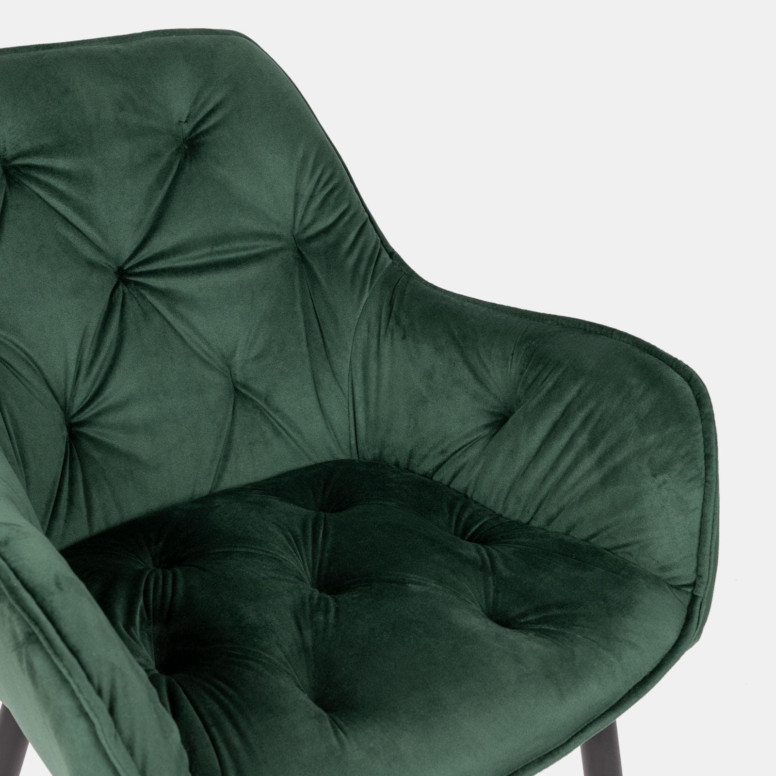 Poltrona in velluto verde scuro con schienale trapuntato - Isotta