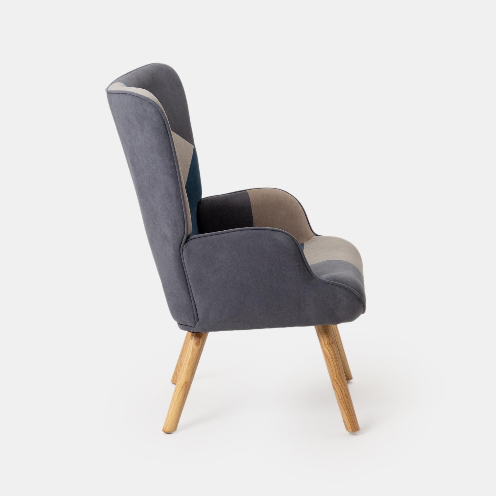 Poltrona scandinava in tessuto patchwork multicolor blu con schienale alto - Copenaghen
