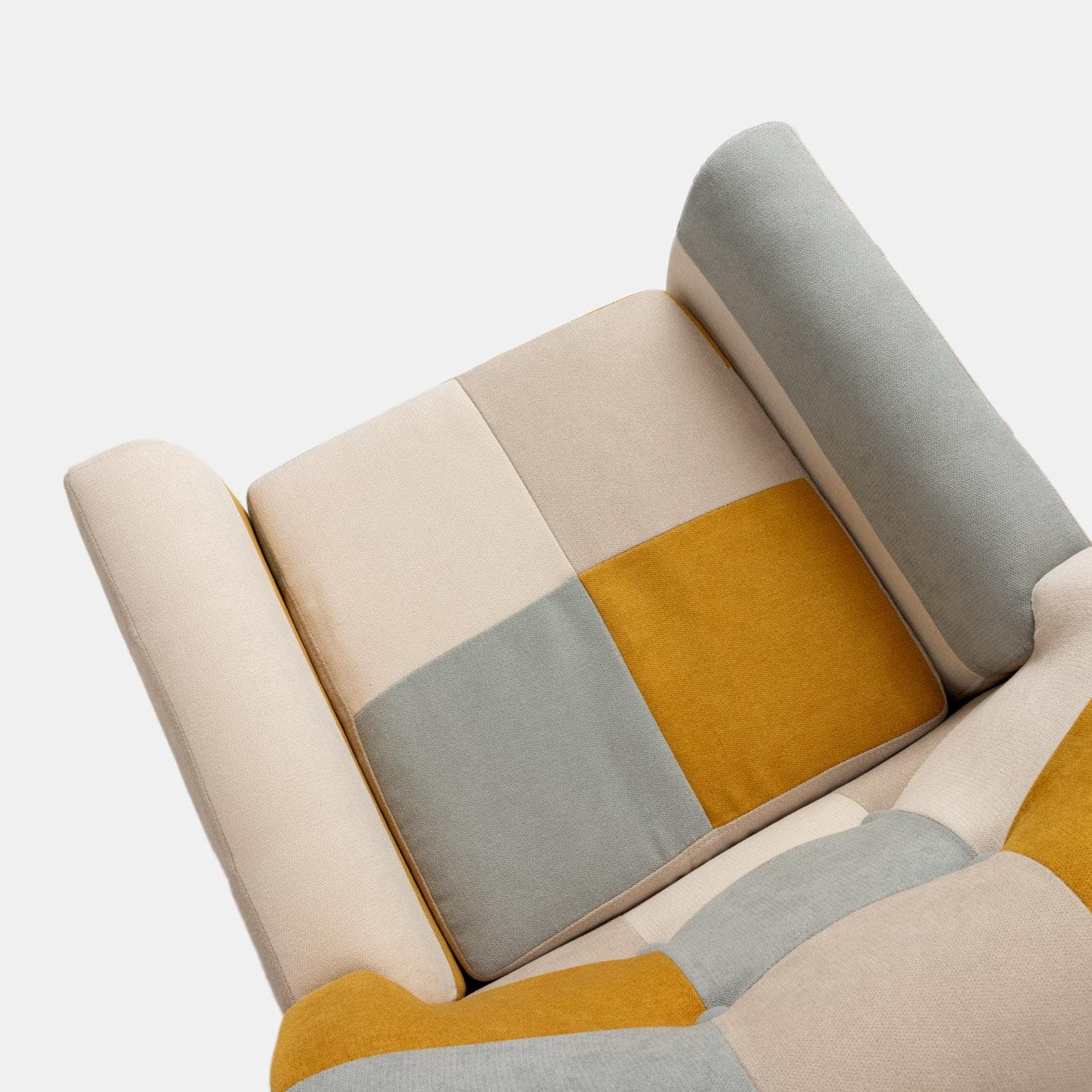 Poltrona scandinava in tessuto patchwork multicolor giallo e gambe in legno - Copenaghen