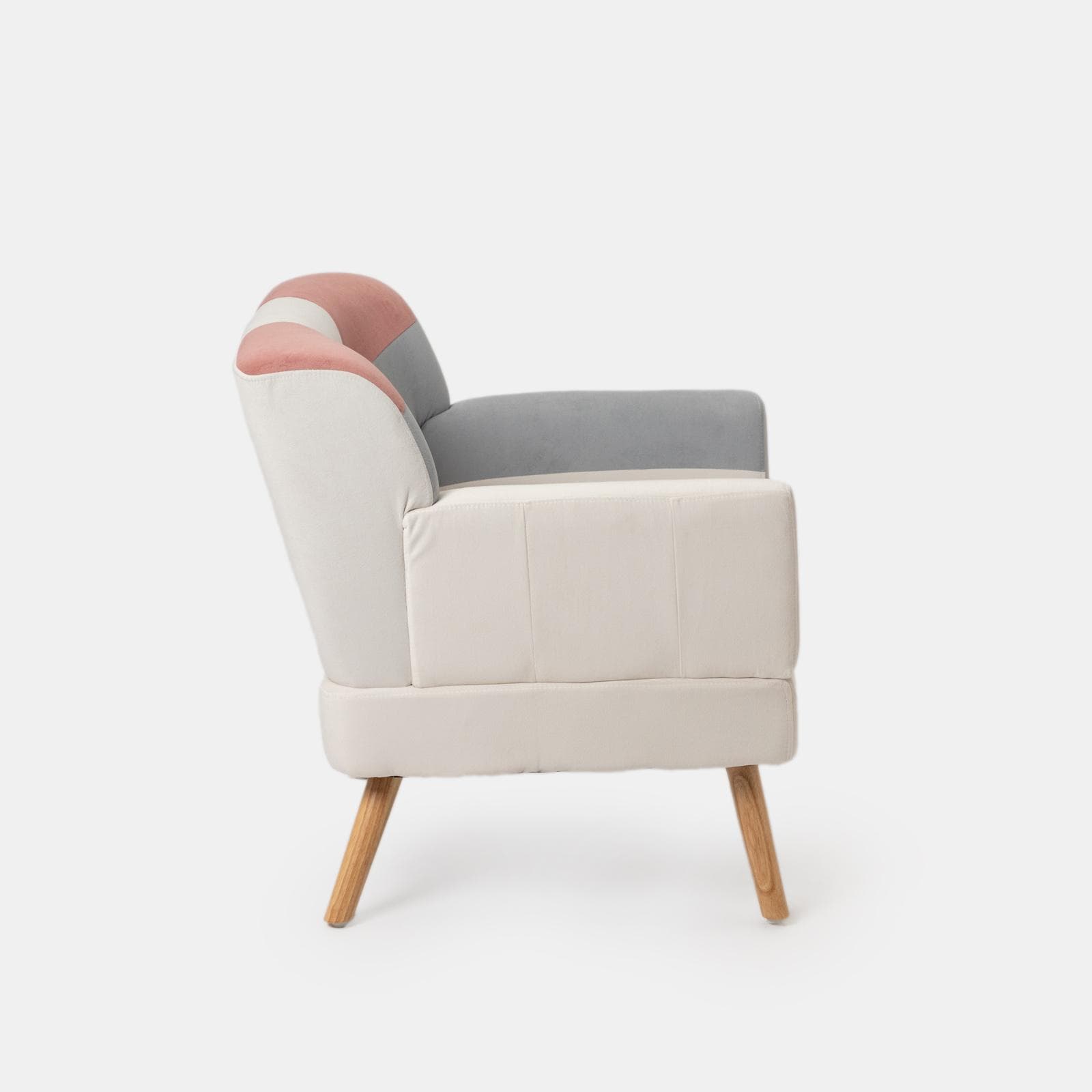 Poltrona scandinava in tessuto patchwork multicolor rosa e gambe in legno - Copenaghen