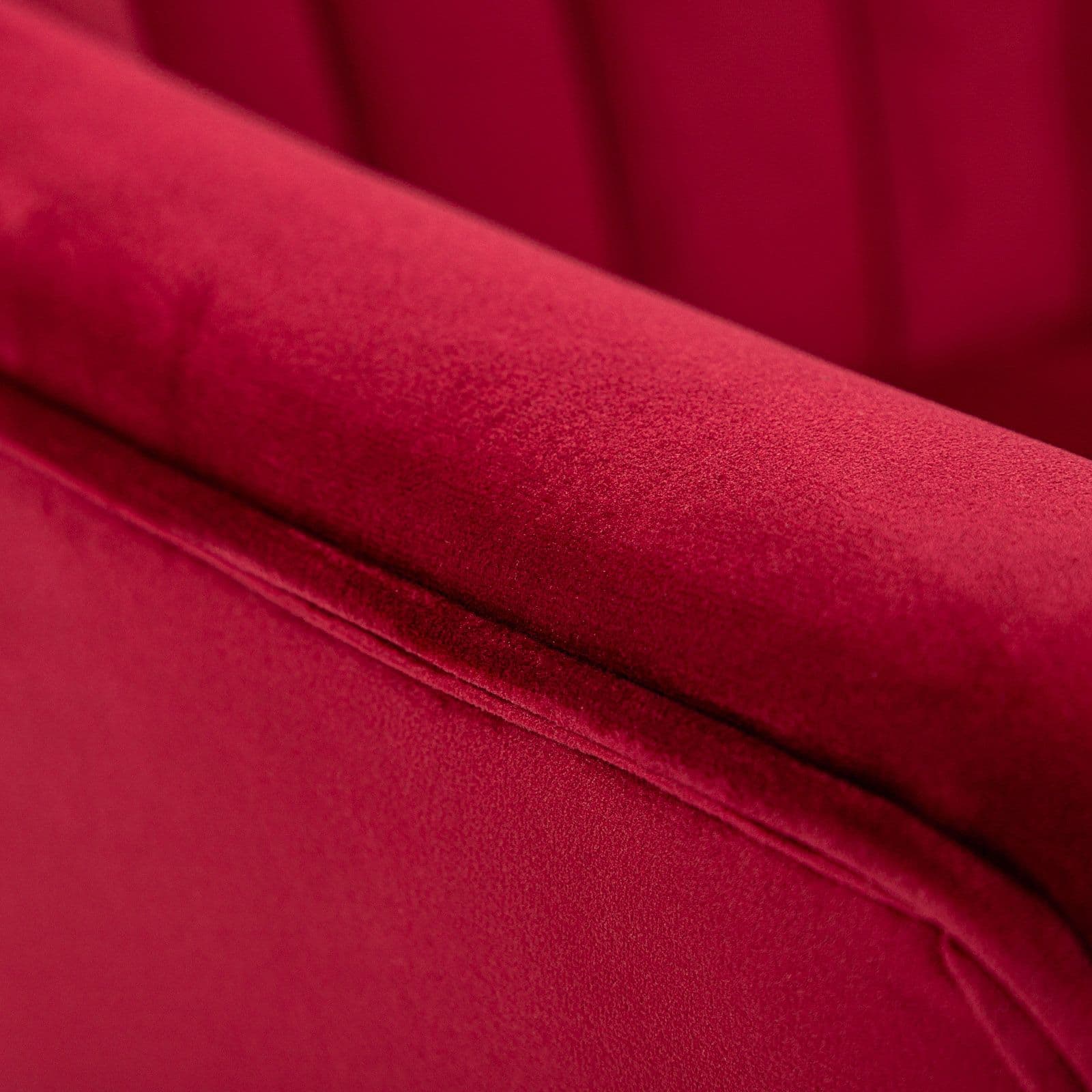 Poltroncina in velluto rosso vino con gambe nere - Barone