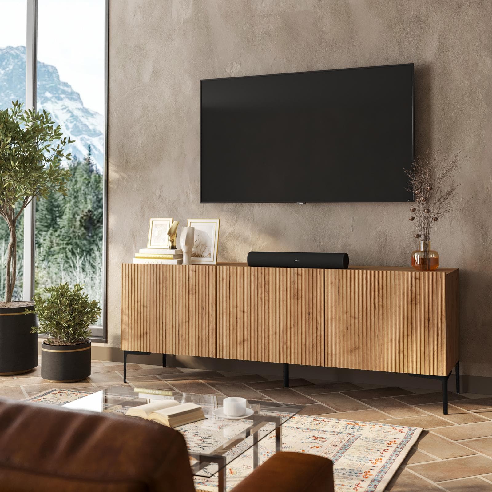 Porta tv 150x55h cm rovere gold cannettato con 3 ante soft close e piedi in metallo nero - Judith