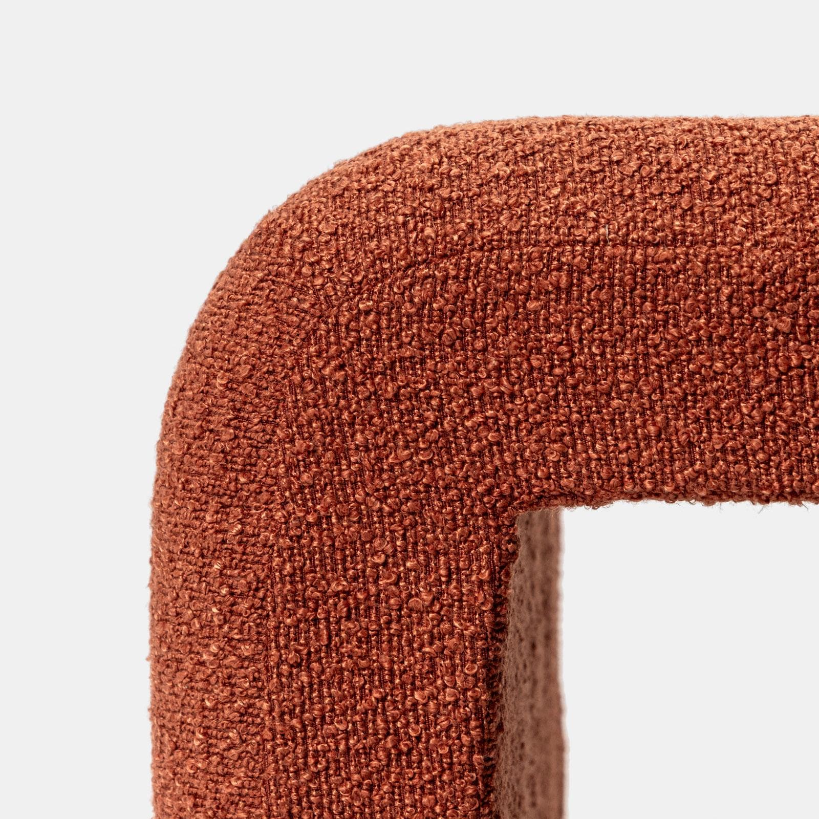Pouf 38x40 cm design ad arco in tessuto bouclé terraccotta - Rudy