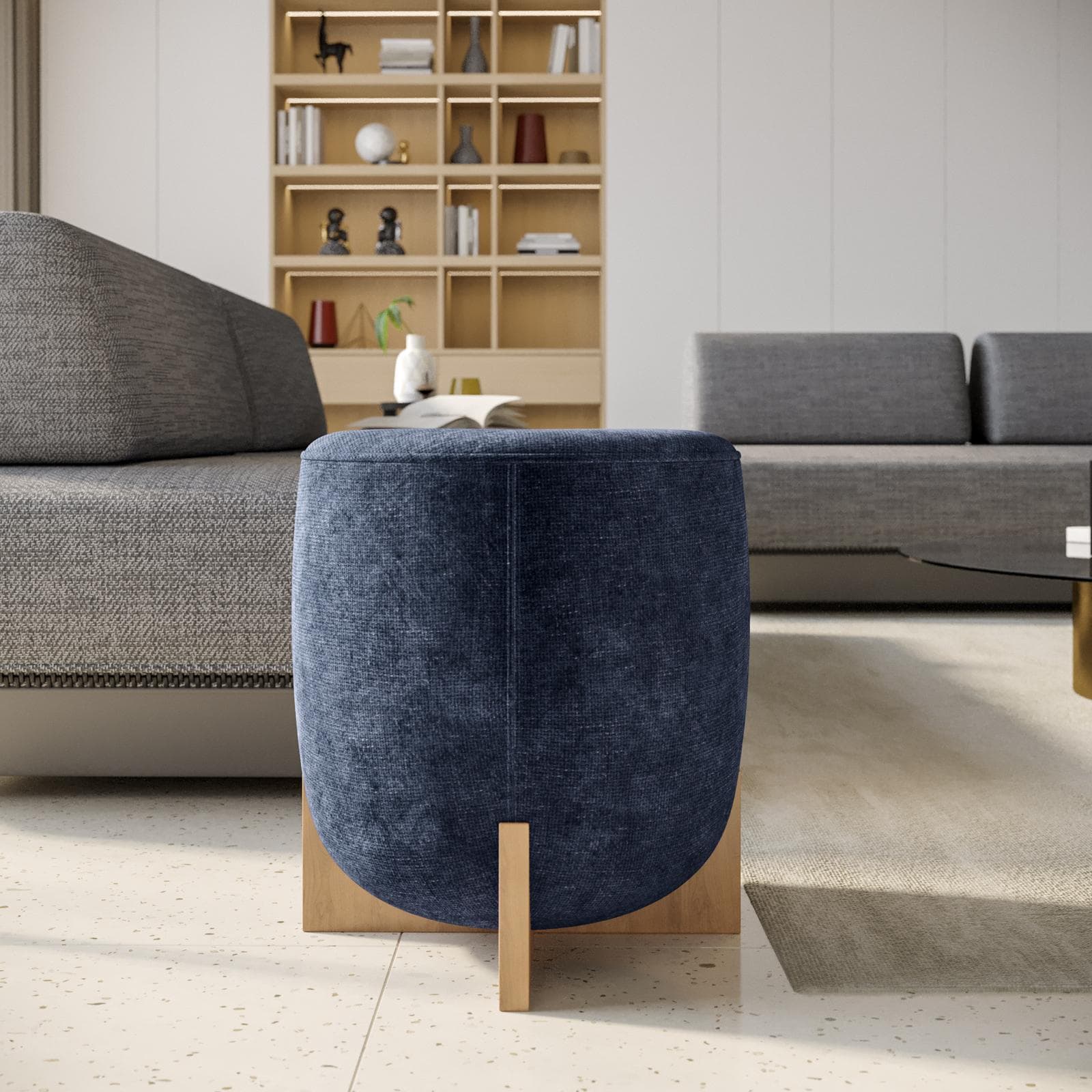 Pouf 41 cm in tessuto ciniglia blu con base in legno - Hartley