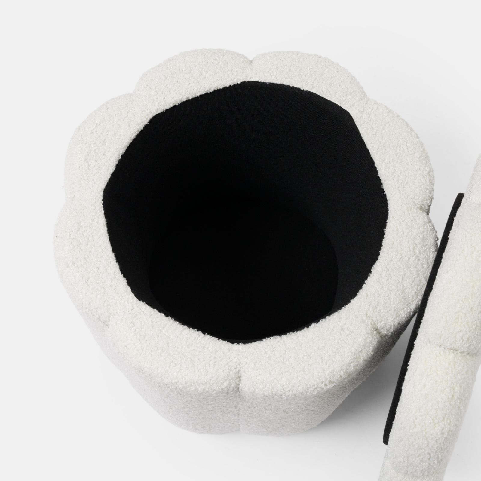 Pouf contenitore 45x40h cm in tessuto teddy bianco a forma di fiore - Softer