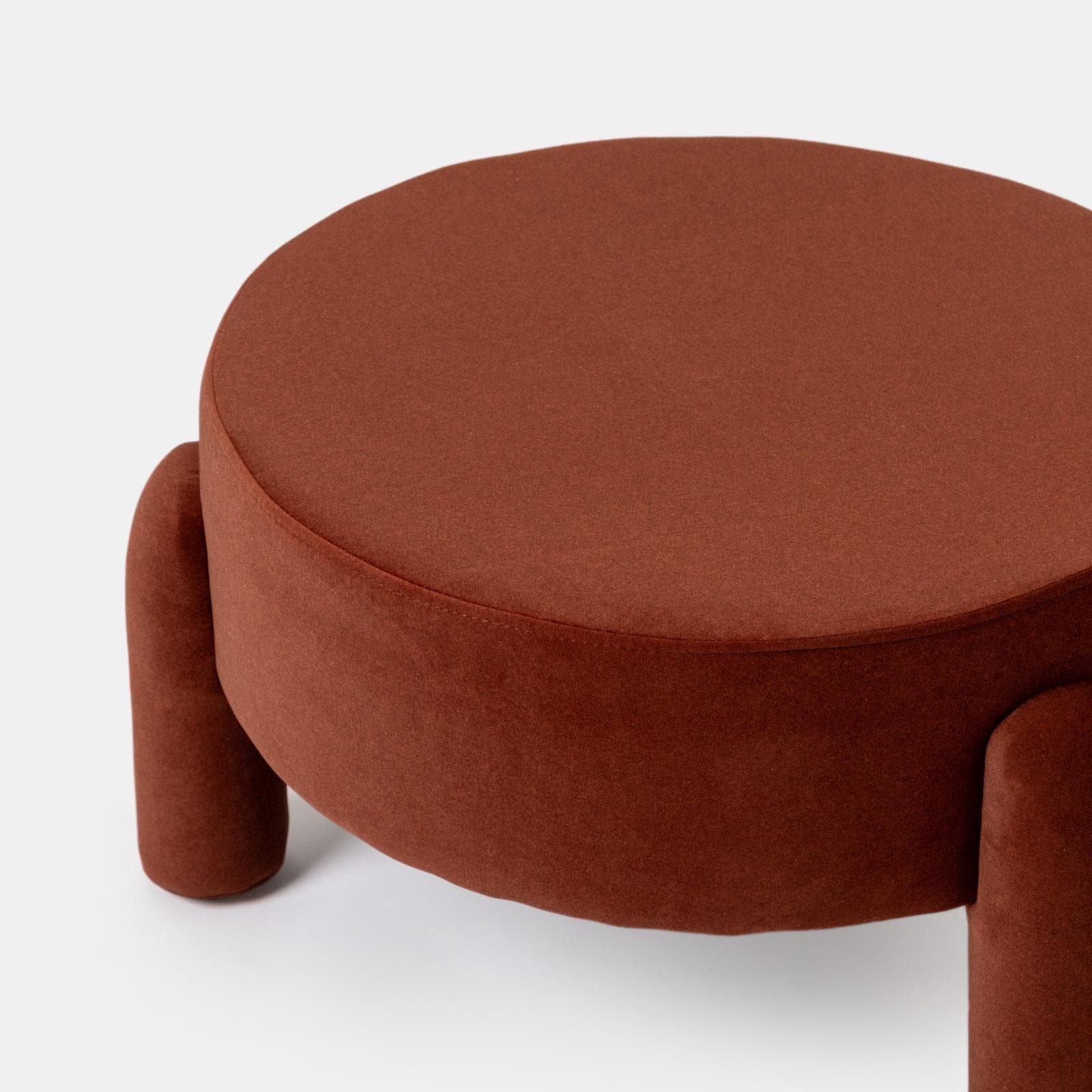 Pouf imbottito 65 cm in tessuto pile ruggine - Zacar