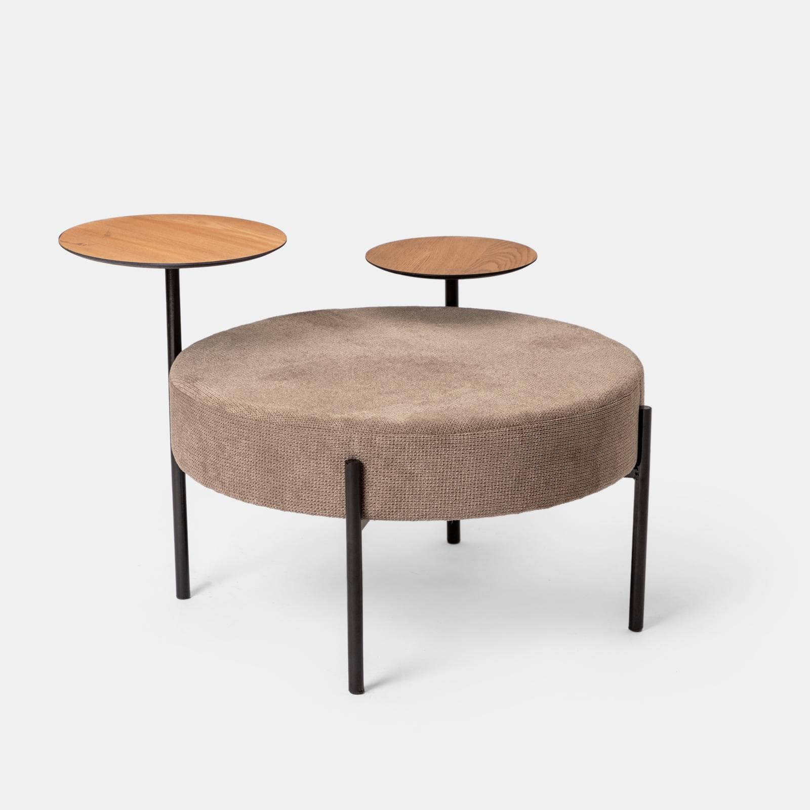 Pouf rotondo 78 cm in maglia tortora con due tavolini effetto legno - Farel