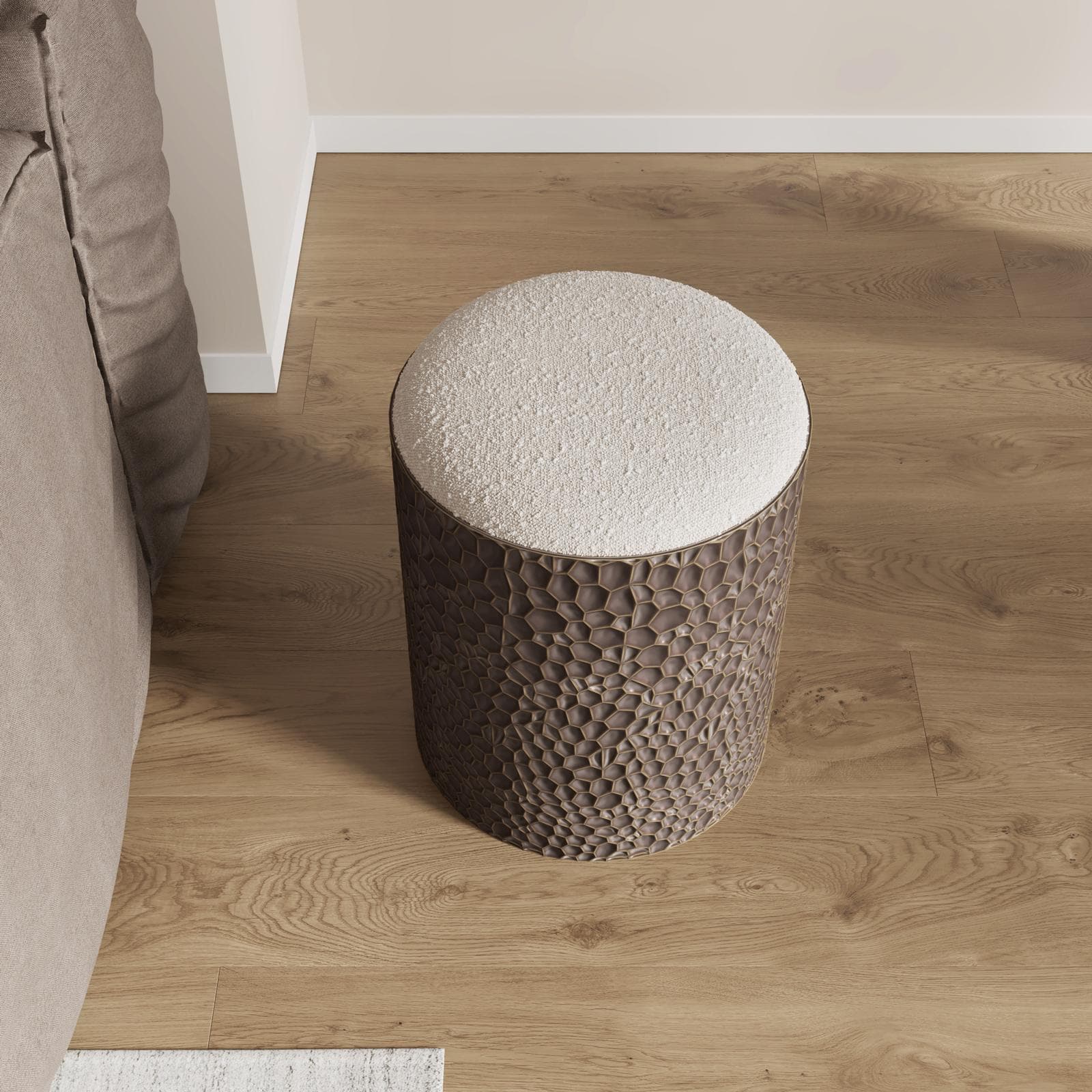 Pouf rotondo 38 cm con base in ferro oro martellato e cuscino beige - Rionel