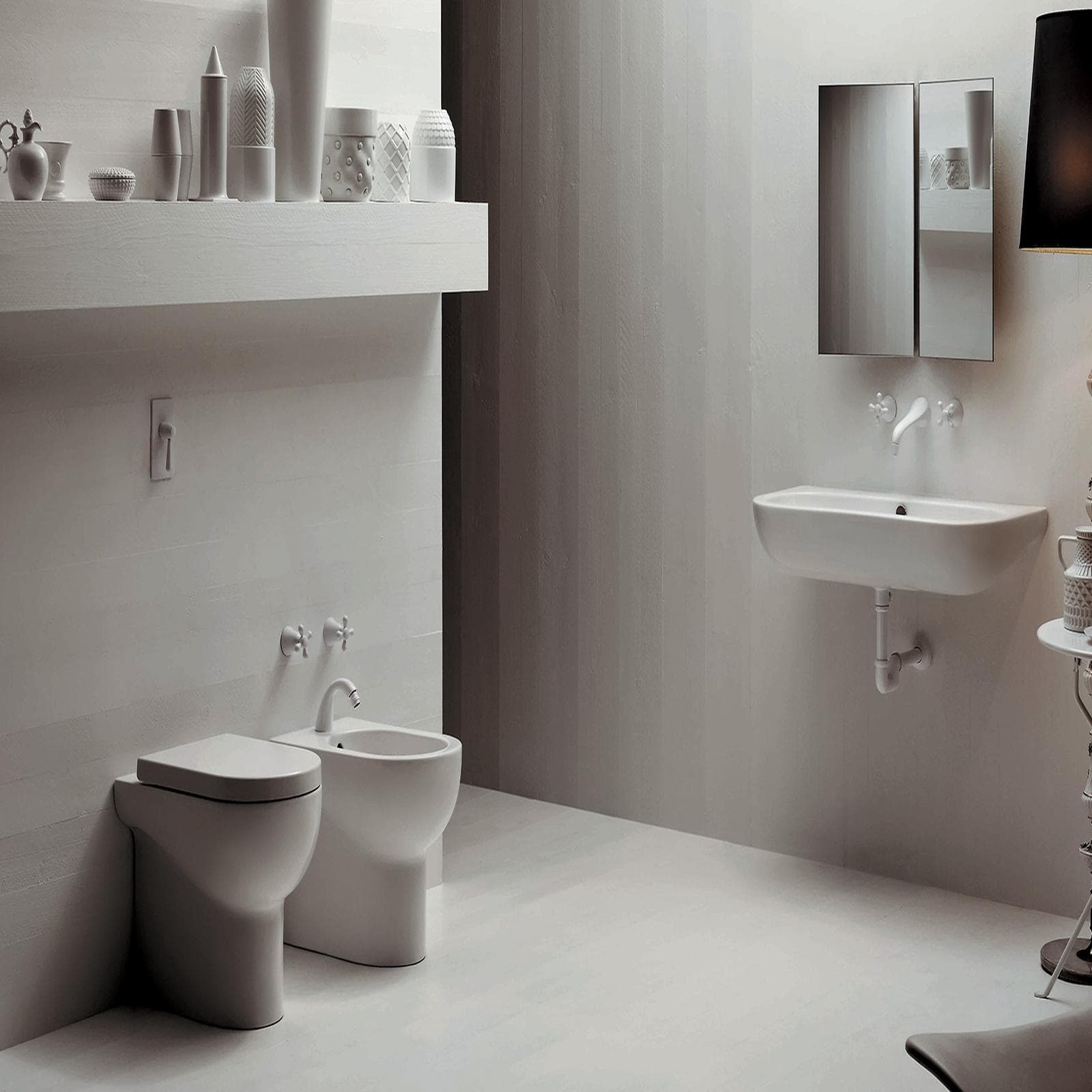 Sanitari per ristrutturazioni Nuvola con scarico traslato regolabile wc bidet e sedile softclose
